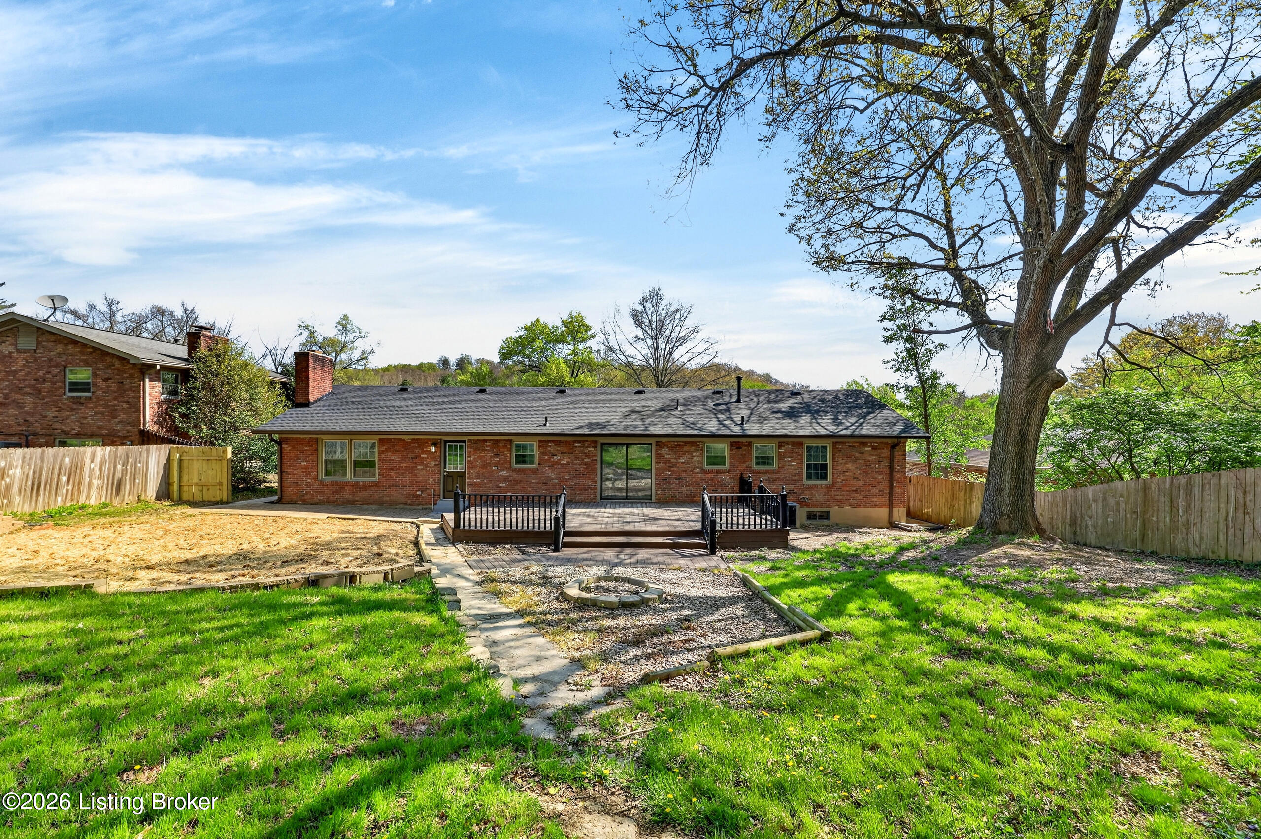 9206 Lakeridge Dr Property Photo 38