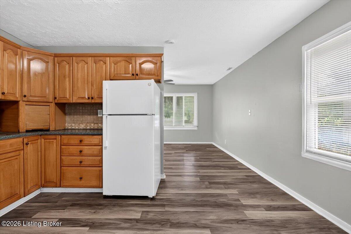 5605 Norton Ave Property Photo 8