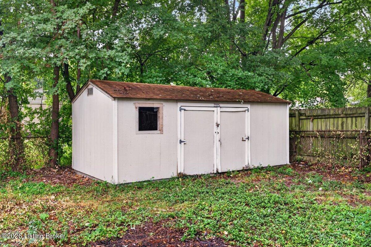 5605 Norton Ave Property Photo 29