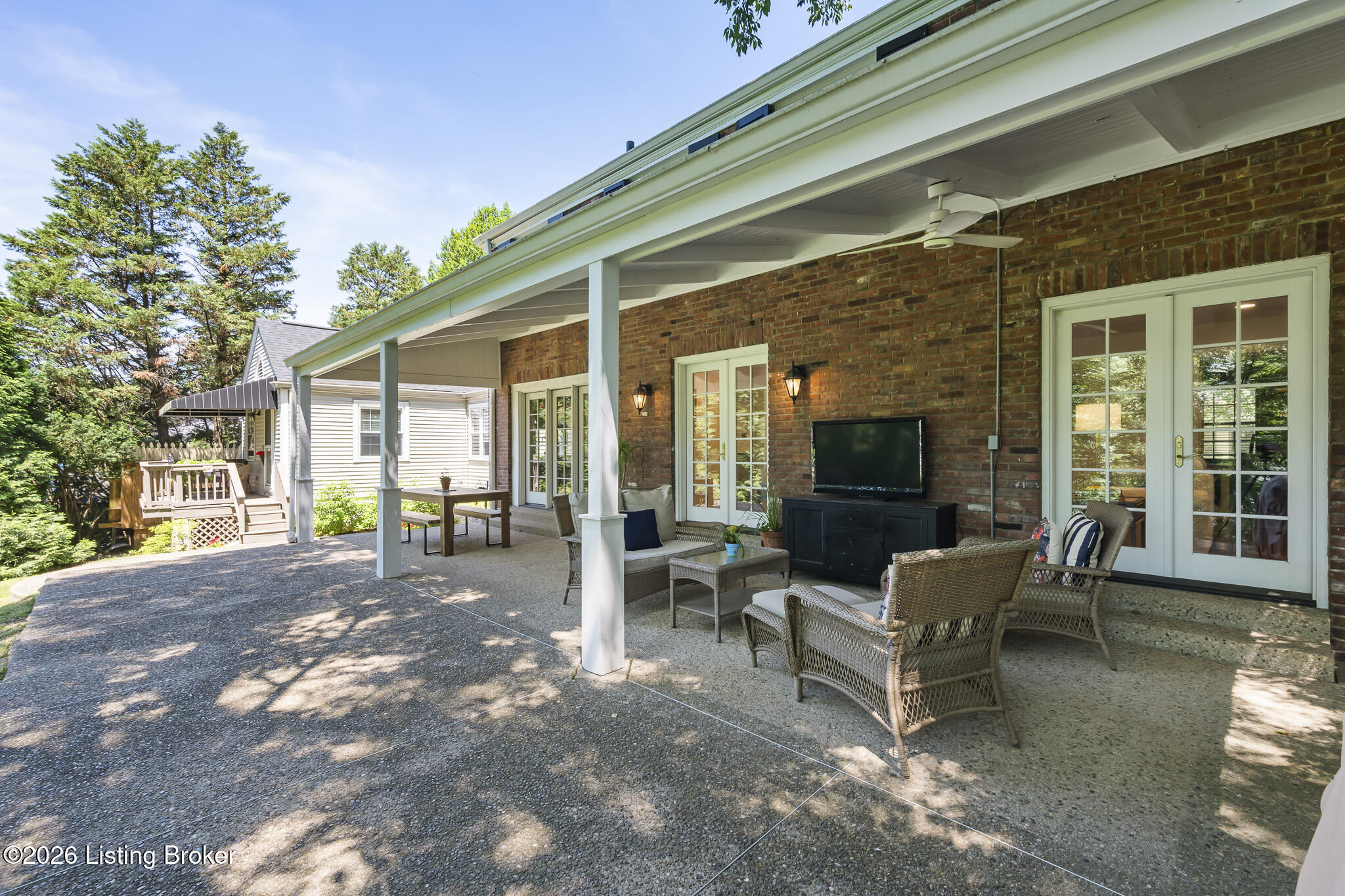 2420 Top Hill Rd Property Photo 47