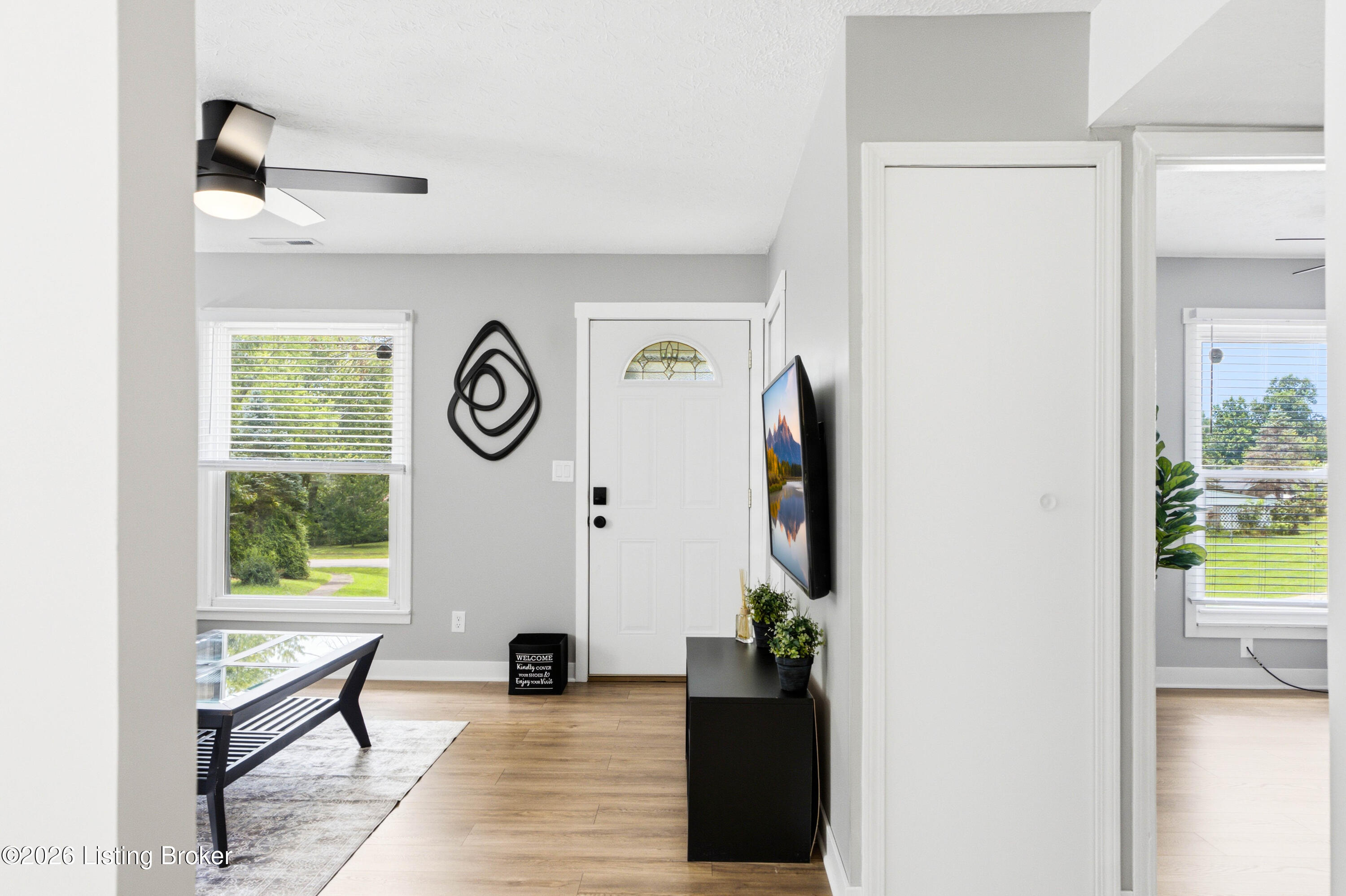 8213 Candelabrum Pl Property Photo 16