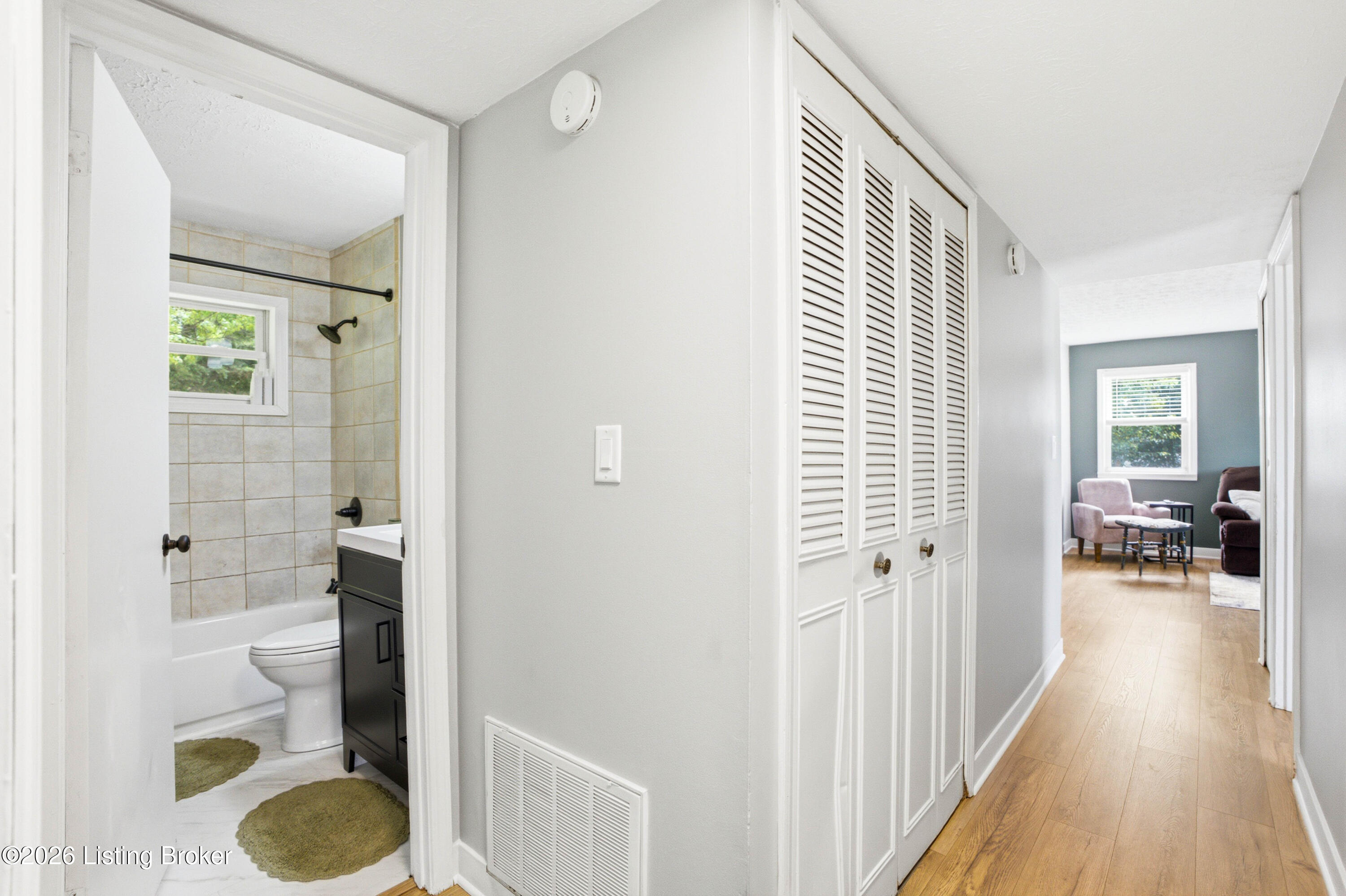8213 Candelabrum Pl Property Photo 20