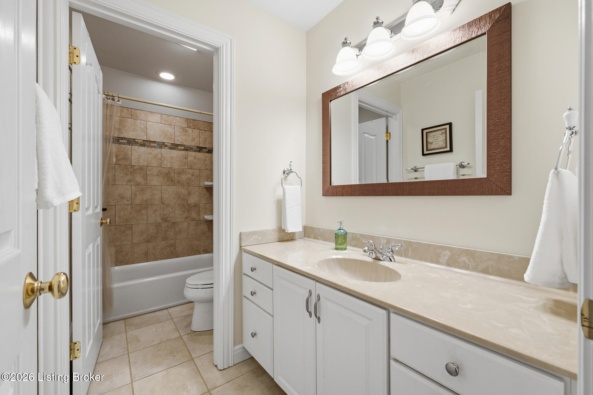 6502 Arbor Ridge Dr Property Photo 33