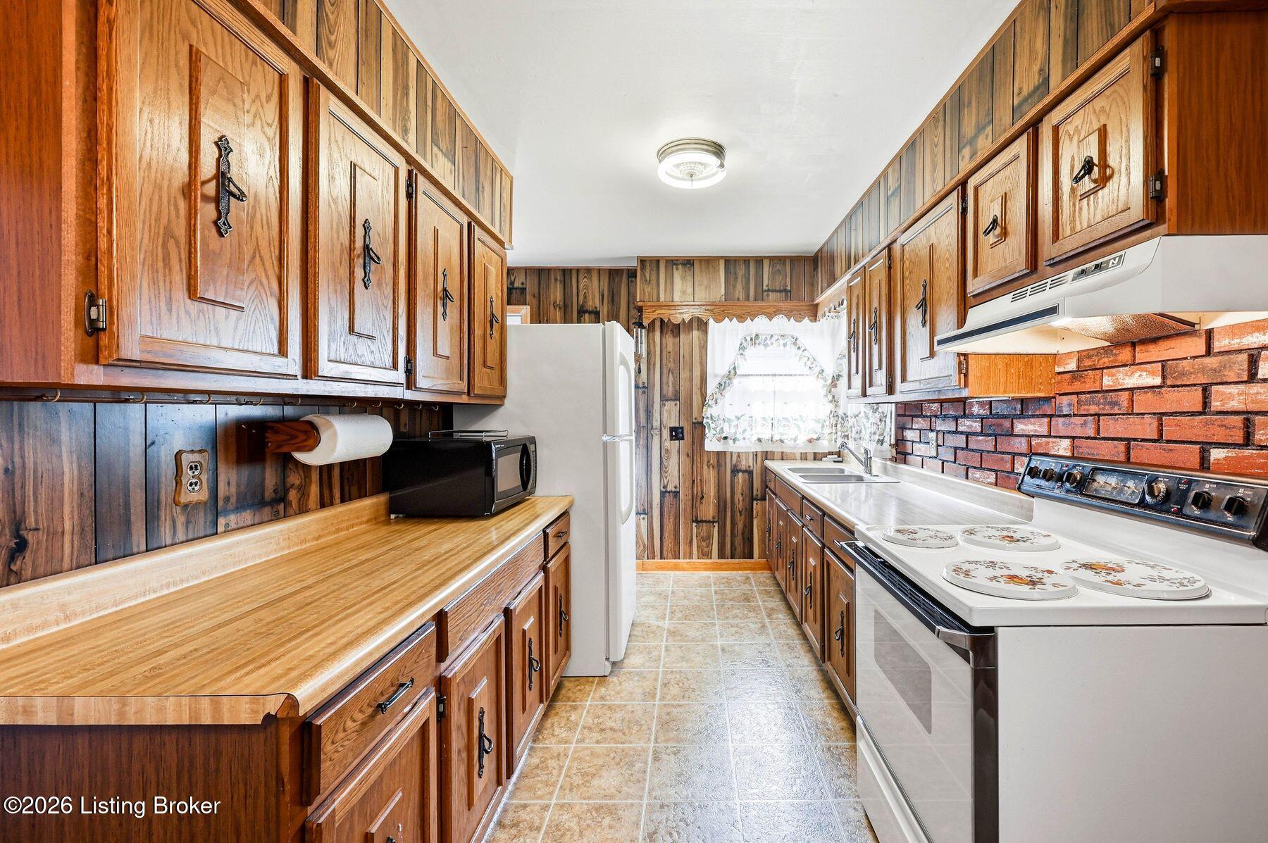5204 Monaco Dr Property Photo 12