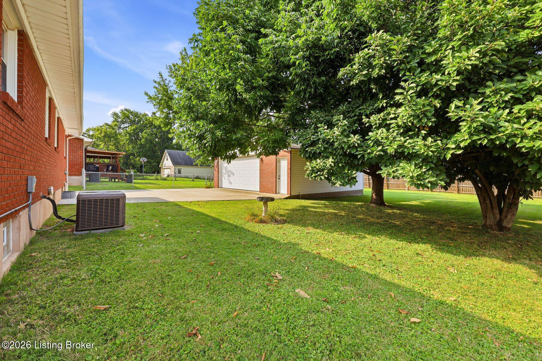 5204 Monaco Dr Property Photo 33