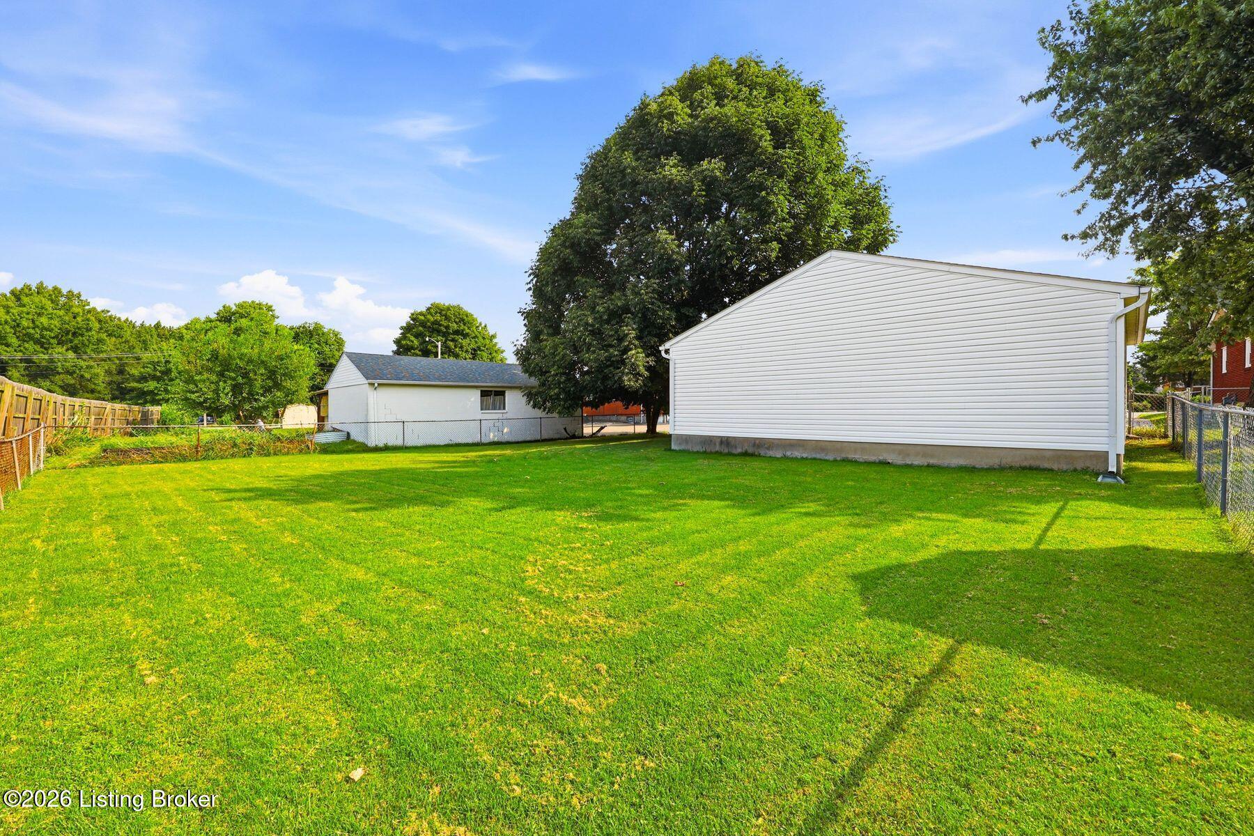 5204 Monaco Dr Property Photo 43