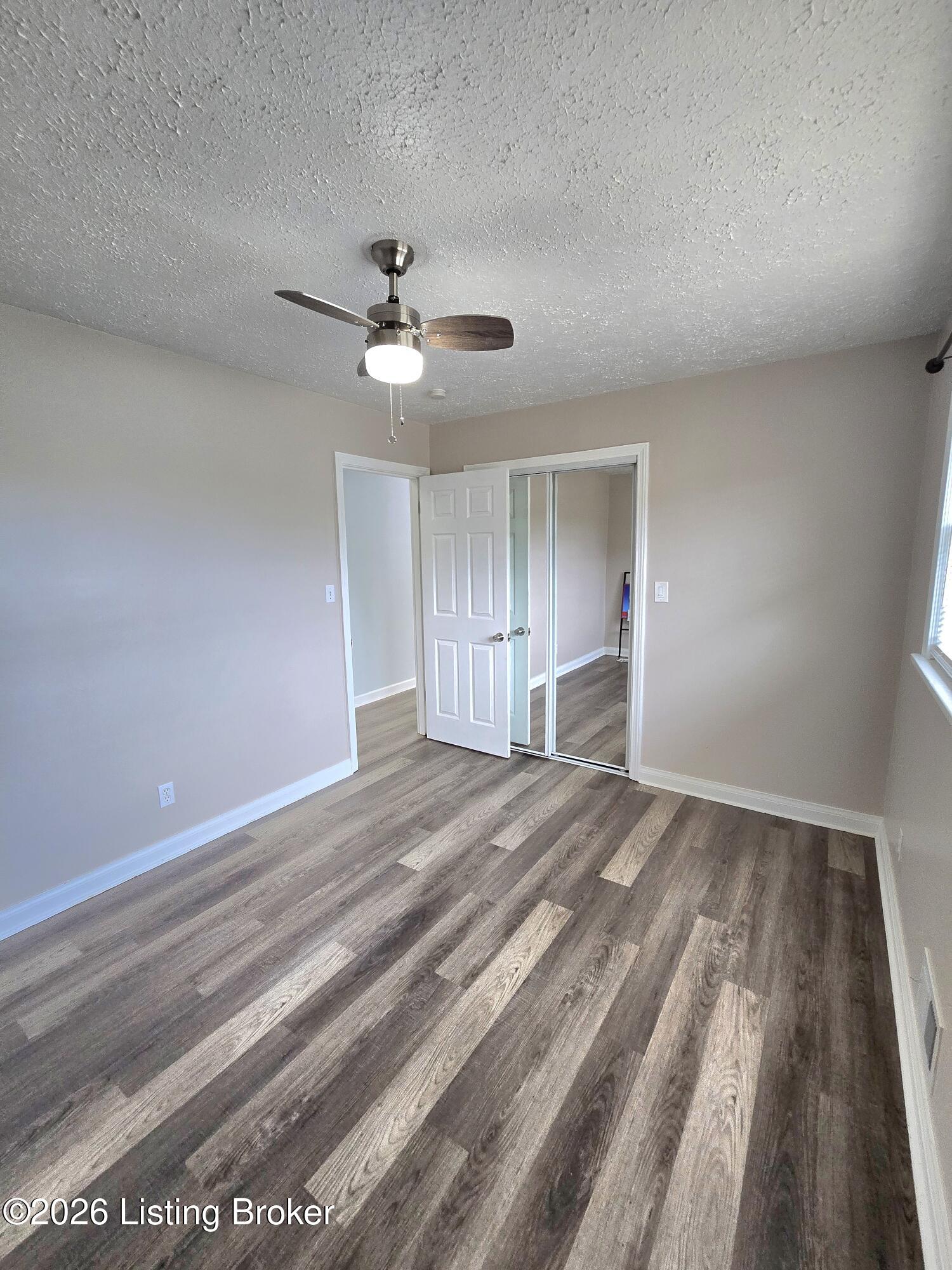 5408 Rolling Ridge Rd Property Photo 10