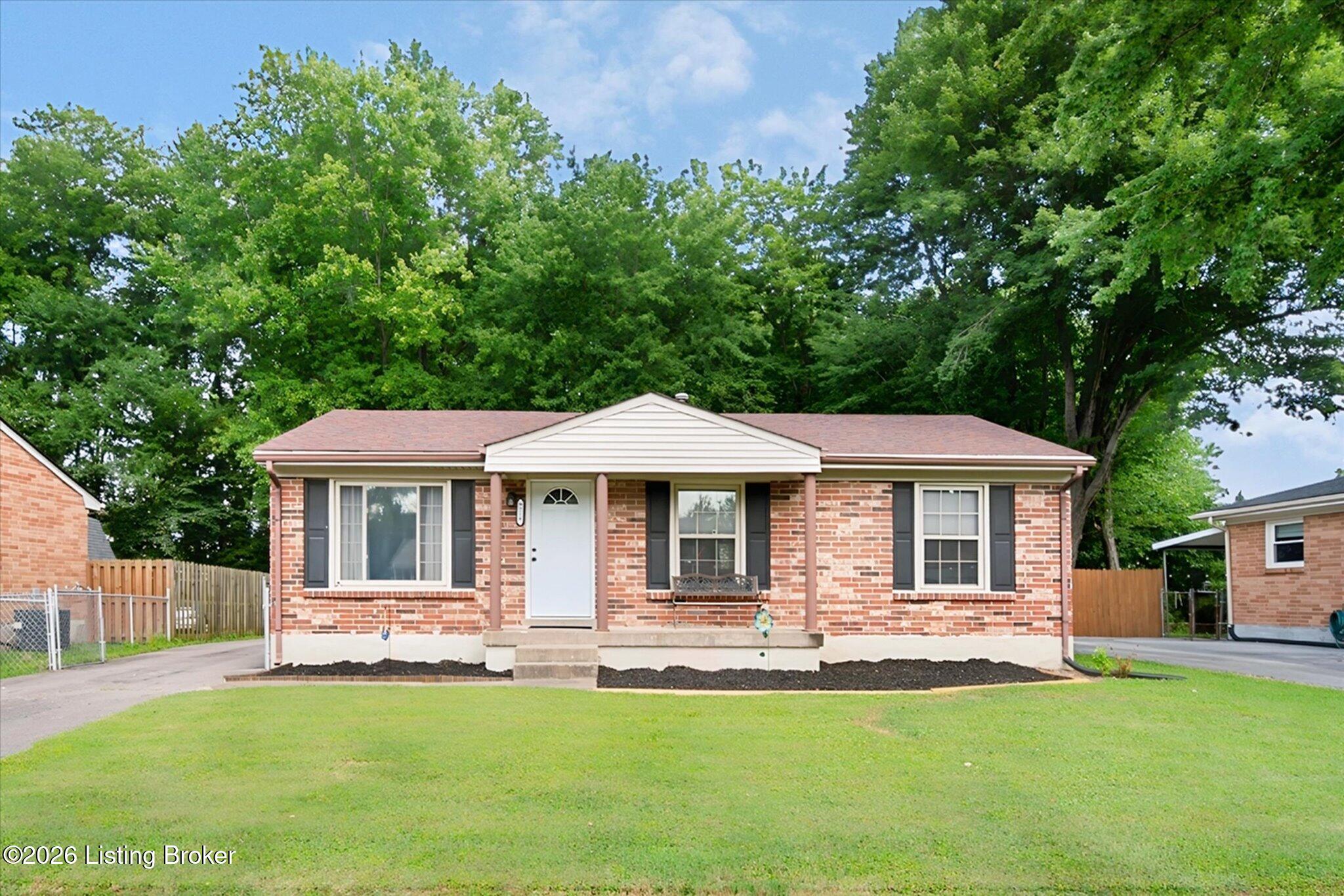 9218 Pagoda Dr Property Photo 1