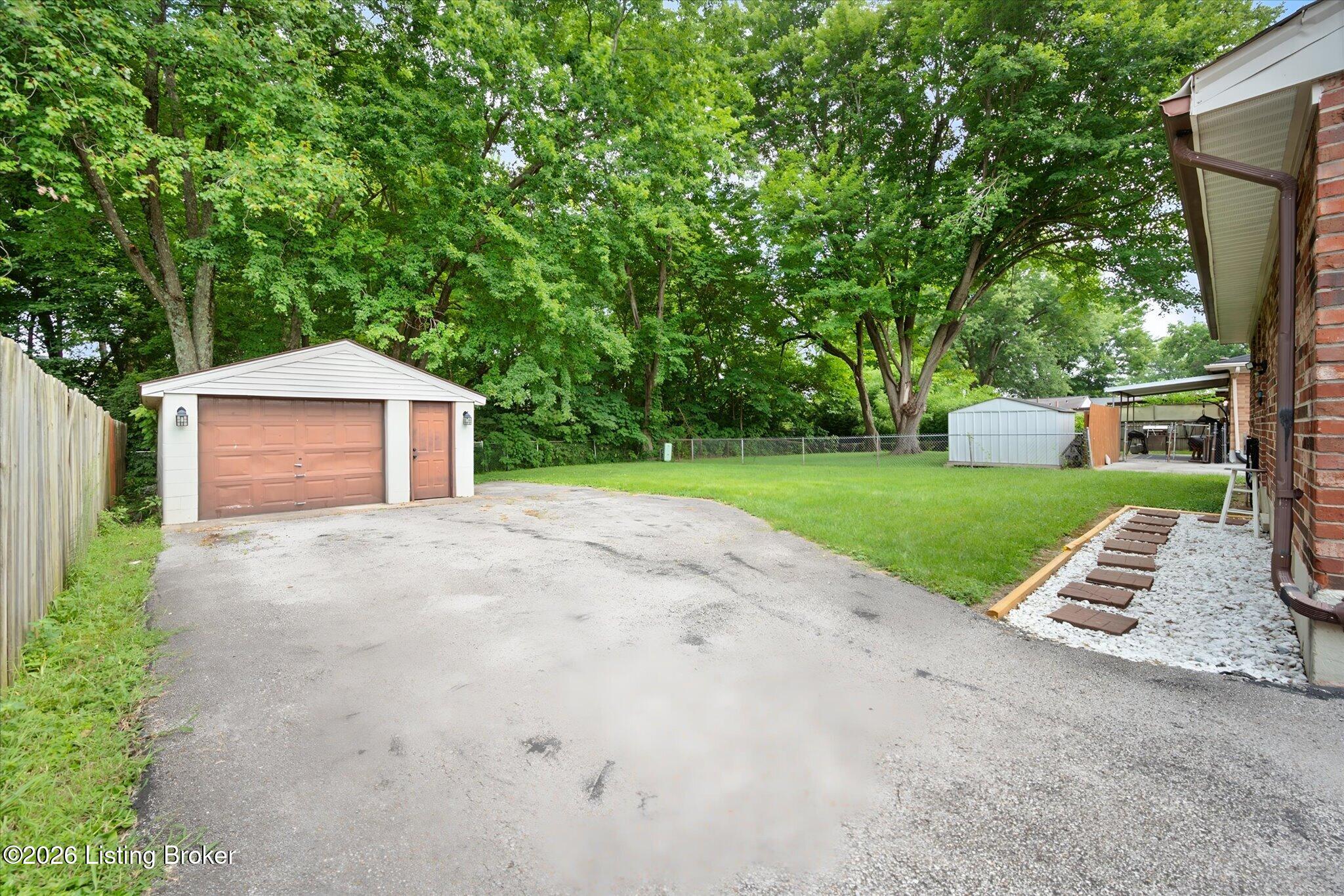 9218 Pagoda Dr Property Photo 29