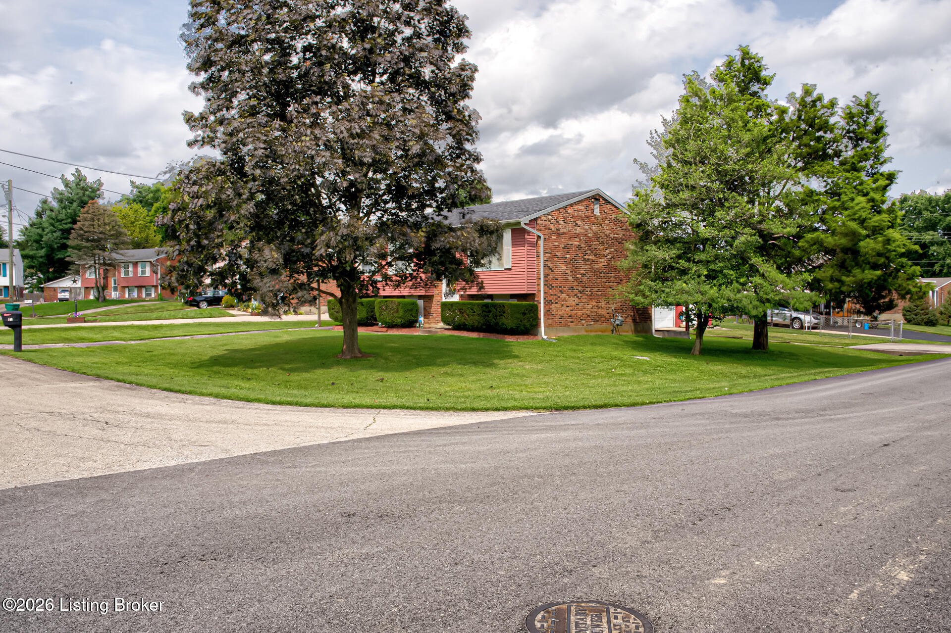 106 Canyon Ct Property Photo 35
