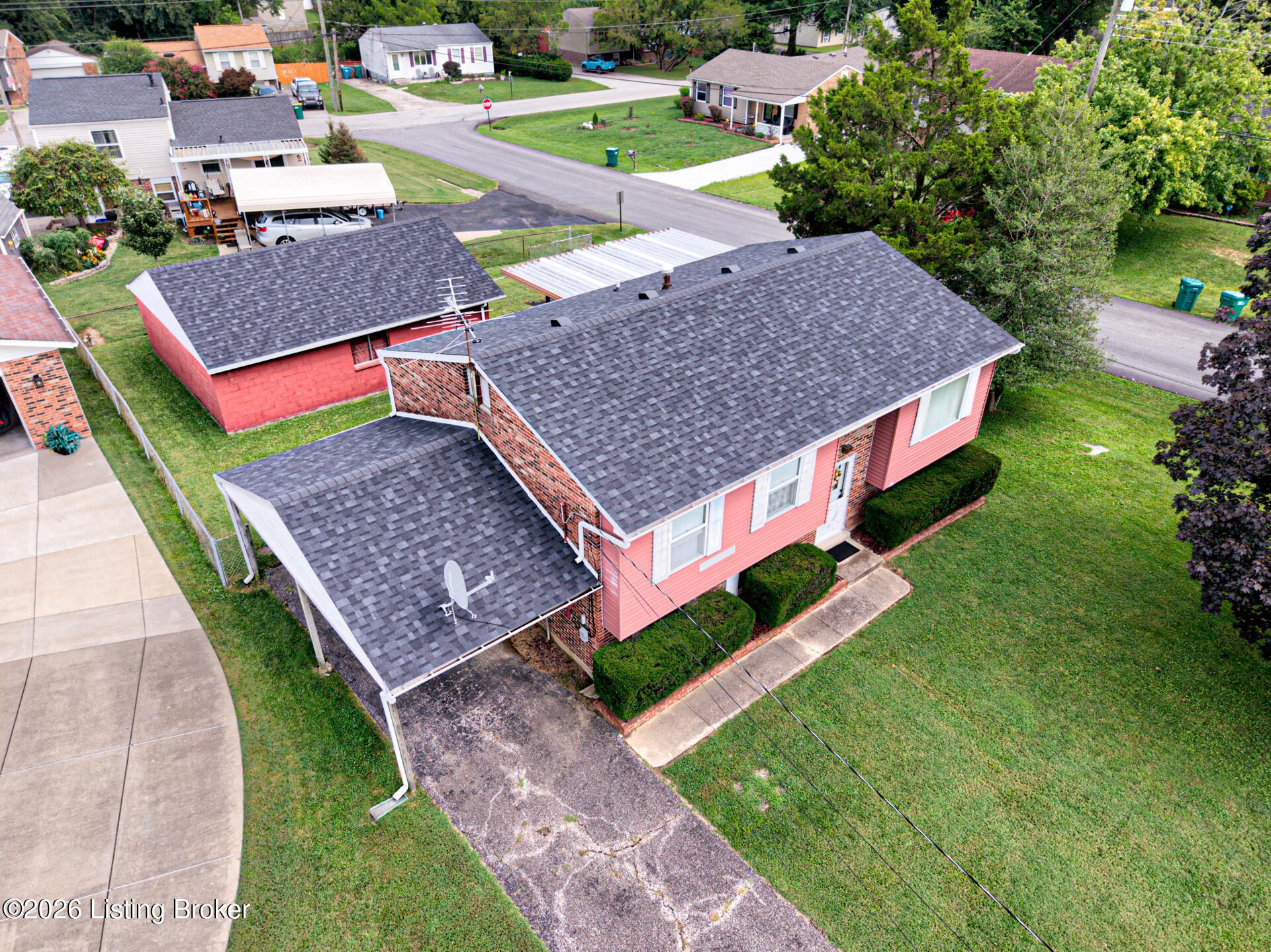 106 Canyon Ct Property Photo 38