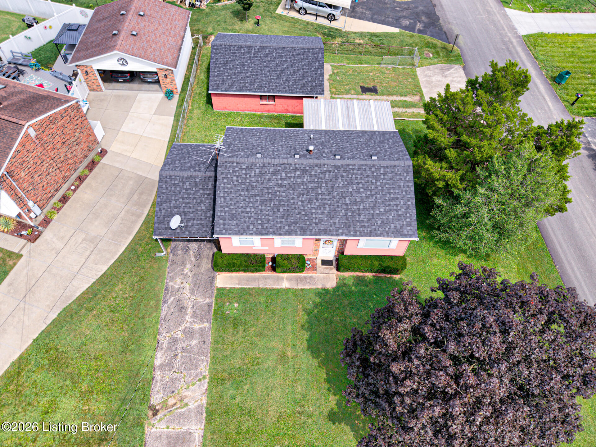 106 Canyon Ct Property Photo 39