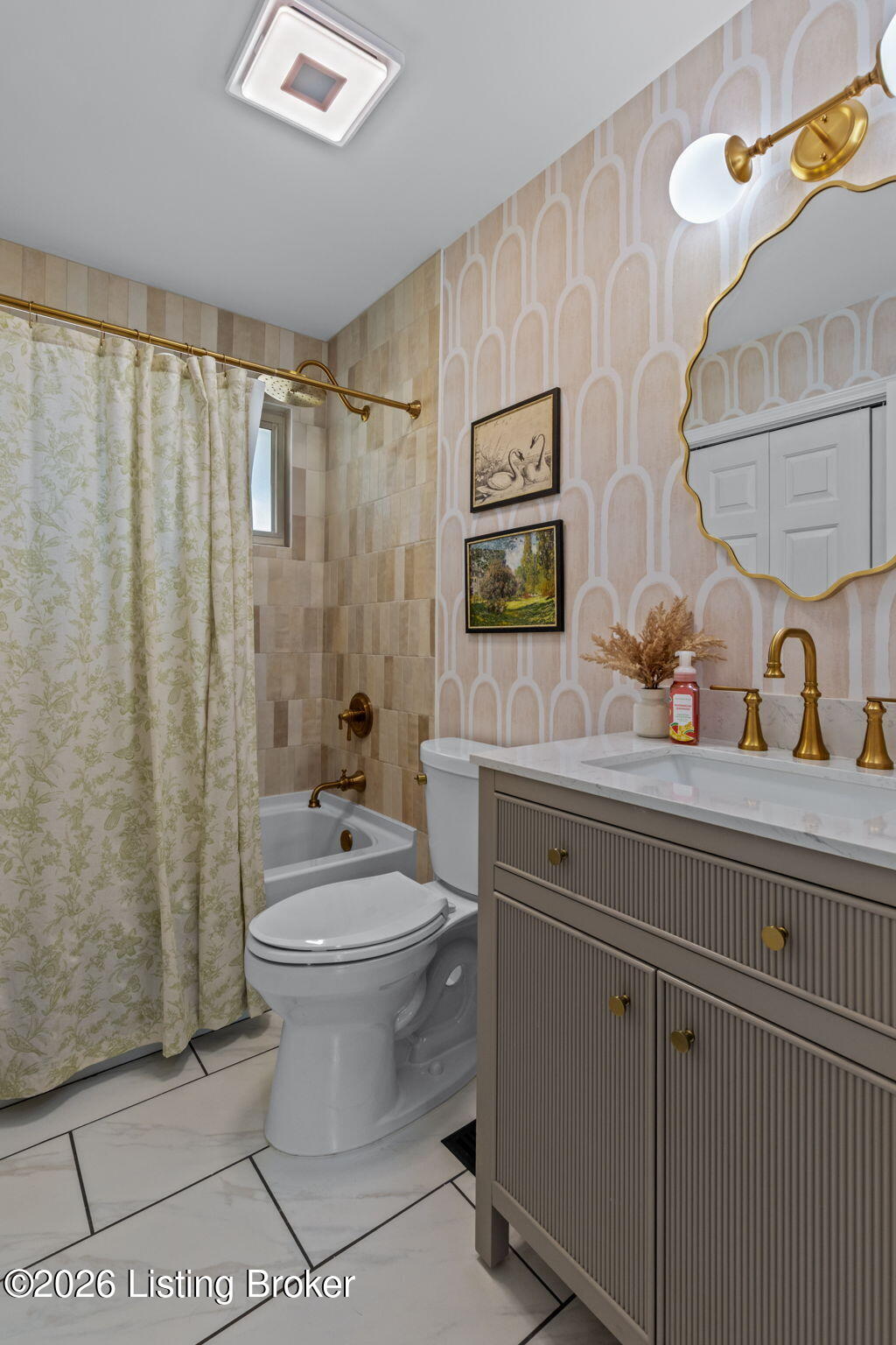 10001 Northridge Ct Property Photo 14