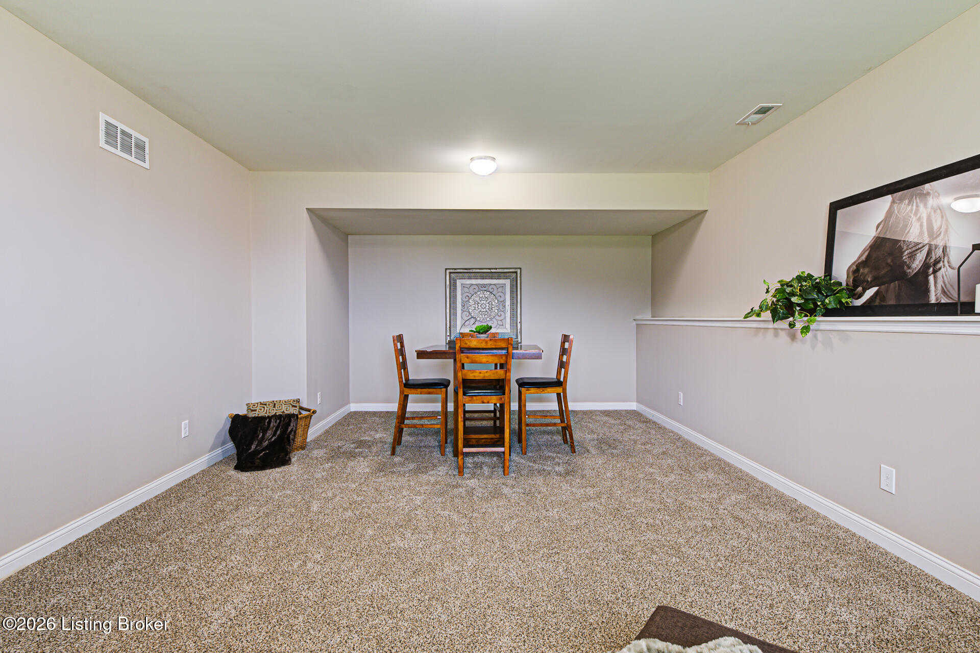 1005 Ashberry Dr Property Photo 16