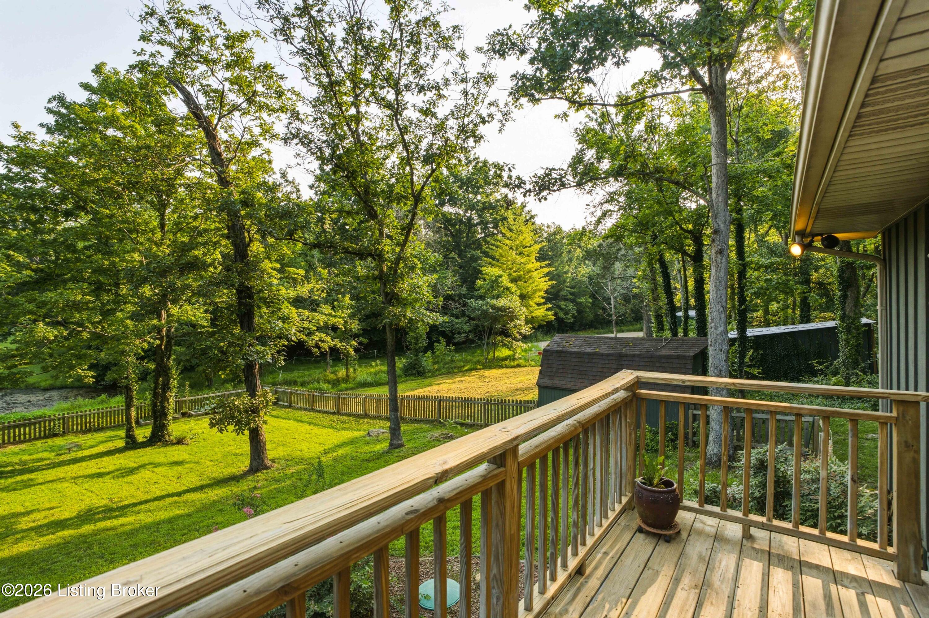 114 Pine Creek Trail Property Photo 41