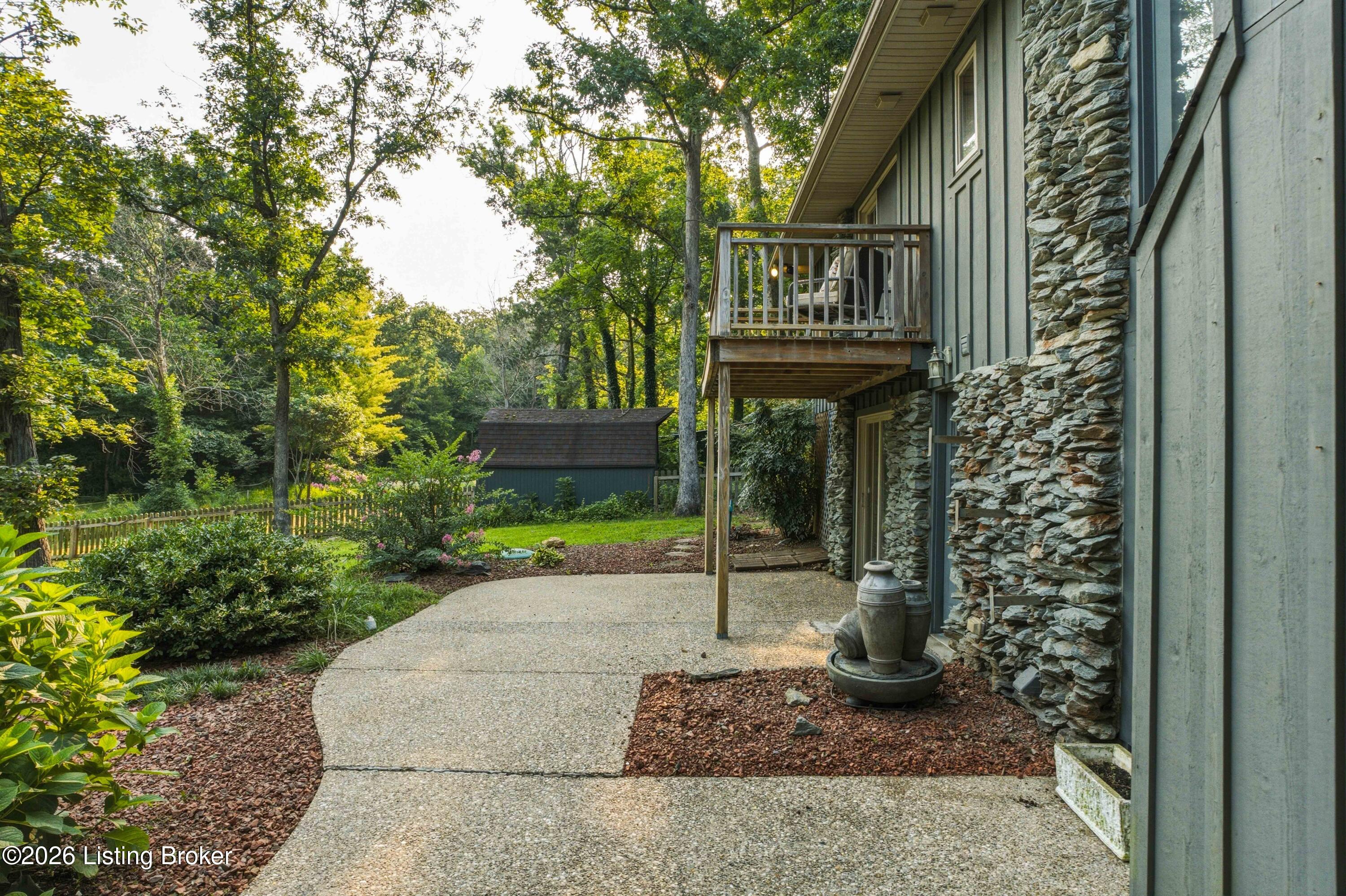 114 Pine Creek Trail Property Photo 82