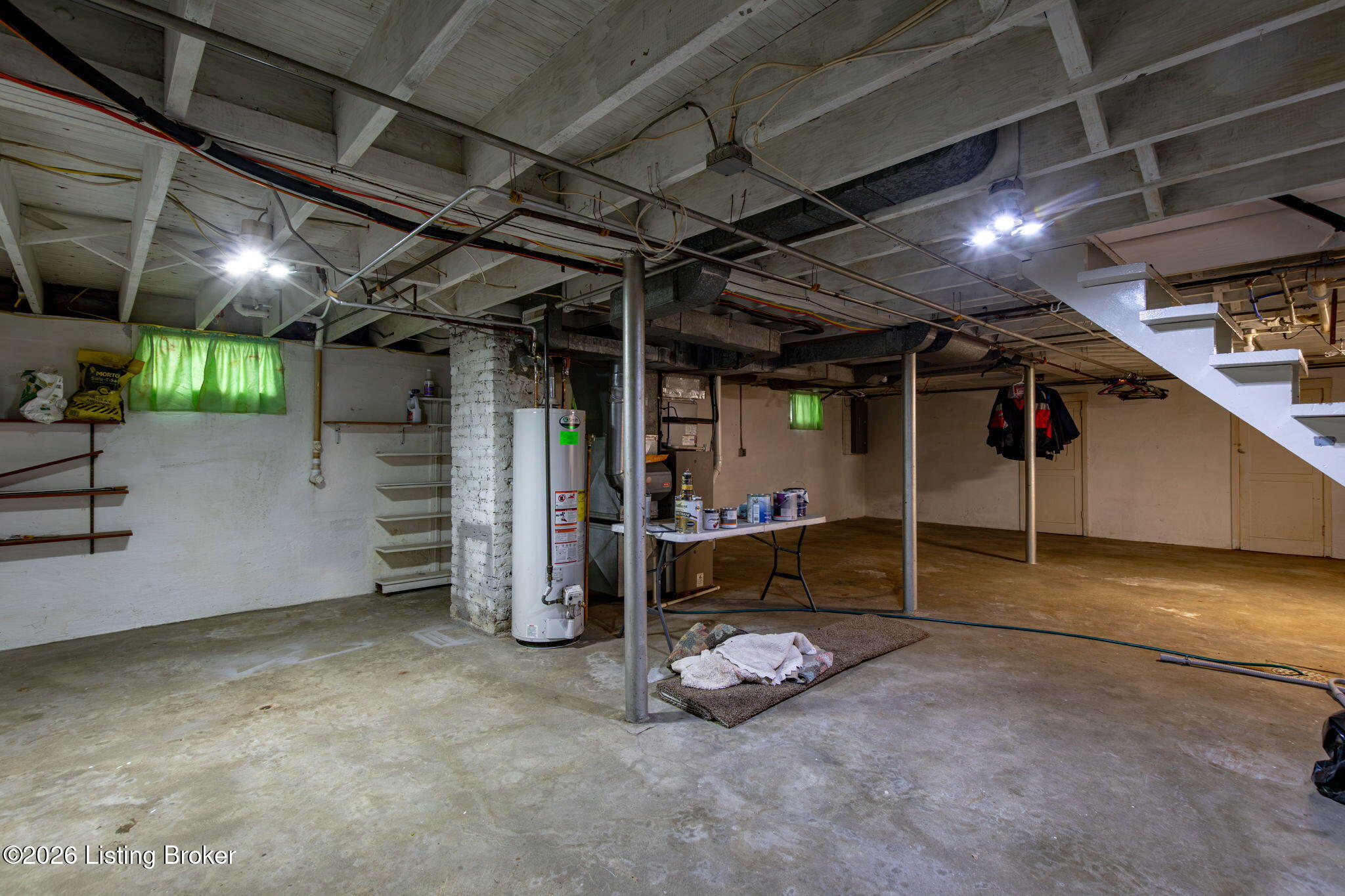 1063 Highland Ave Property Photo 42