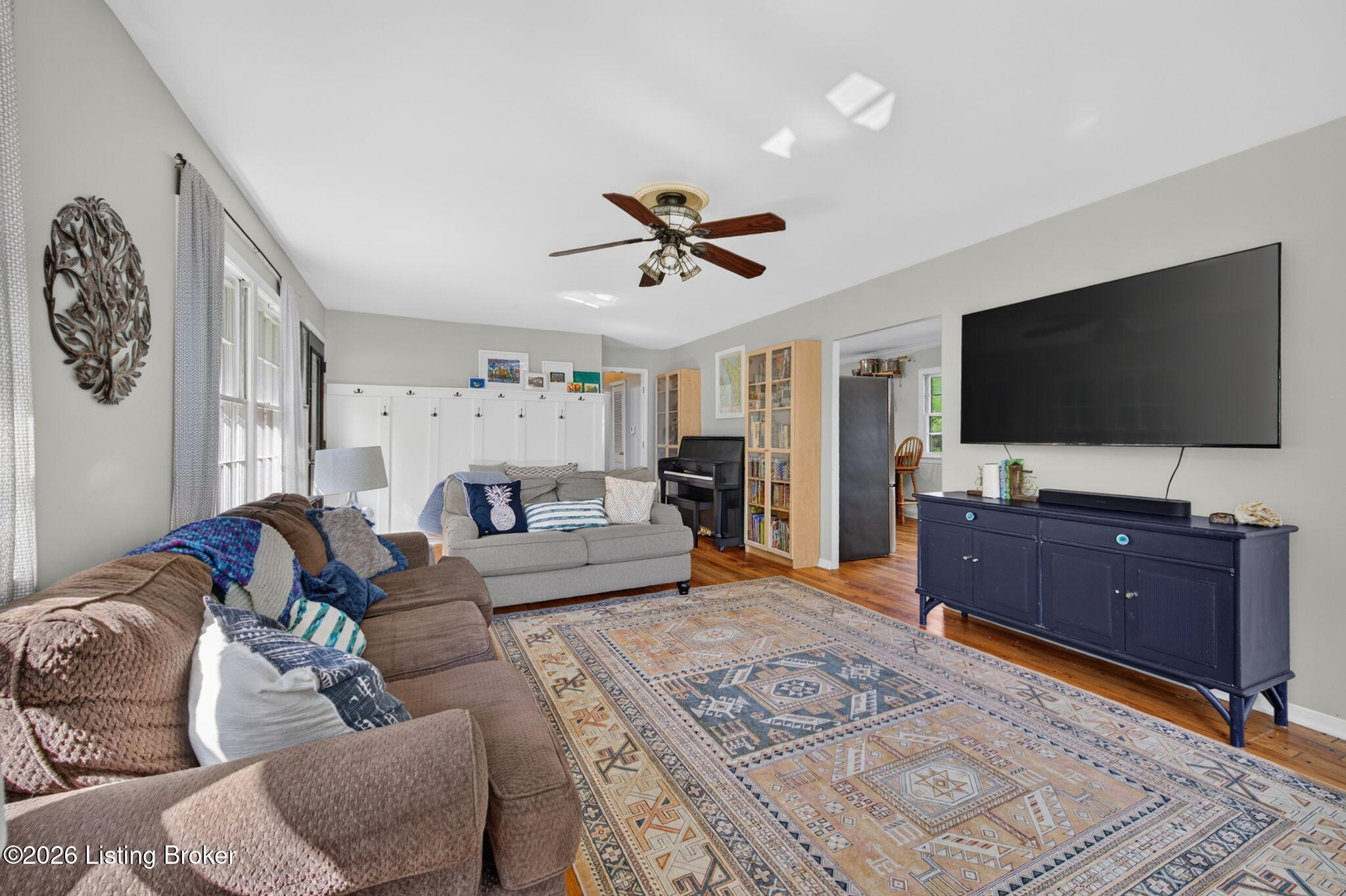 2104 N Rose Island Rd Property Photo 17