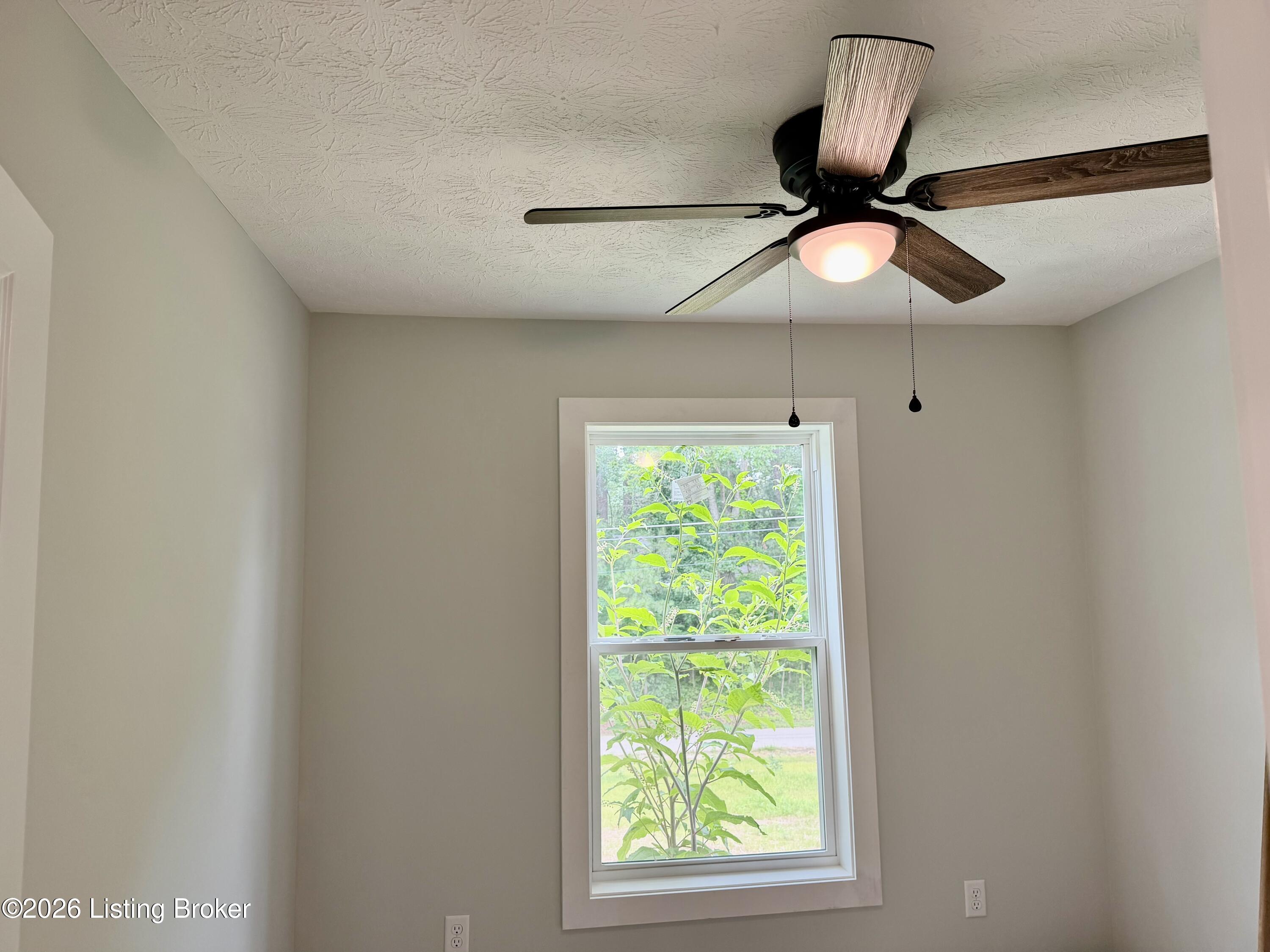412 Woods Rd Property Photo 12