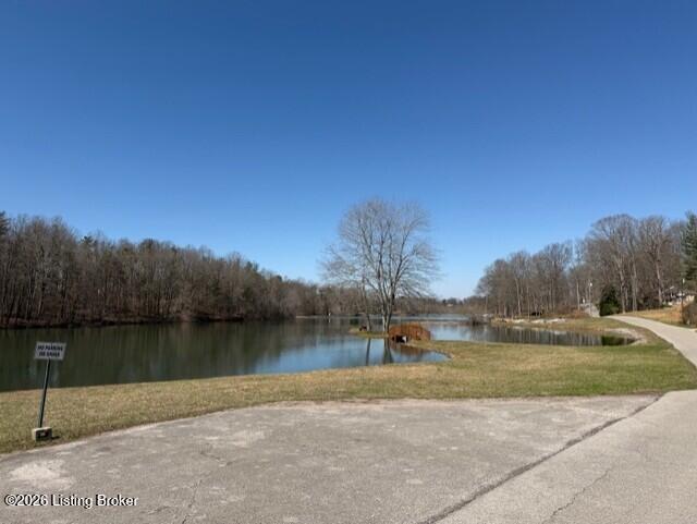 412 Woods Rd Property Photo 28