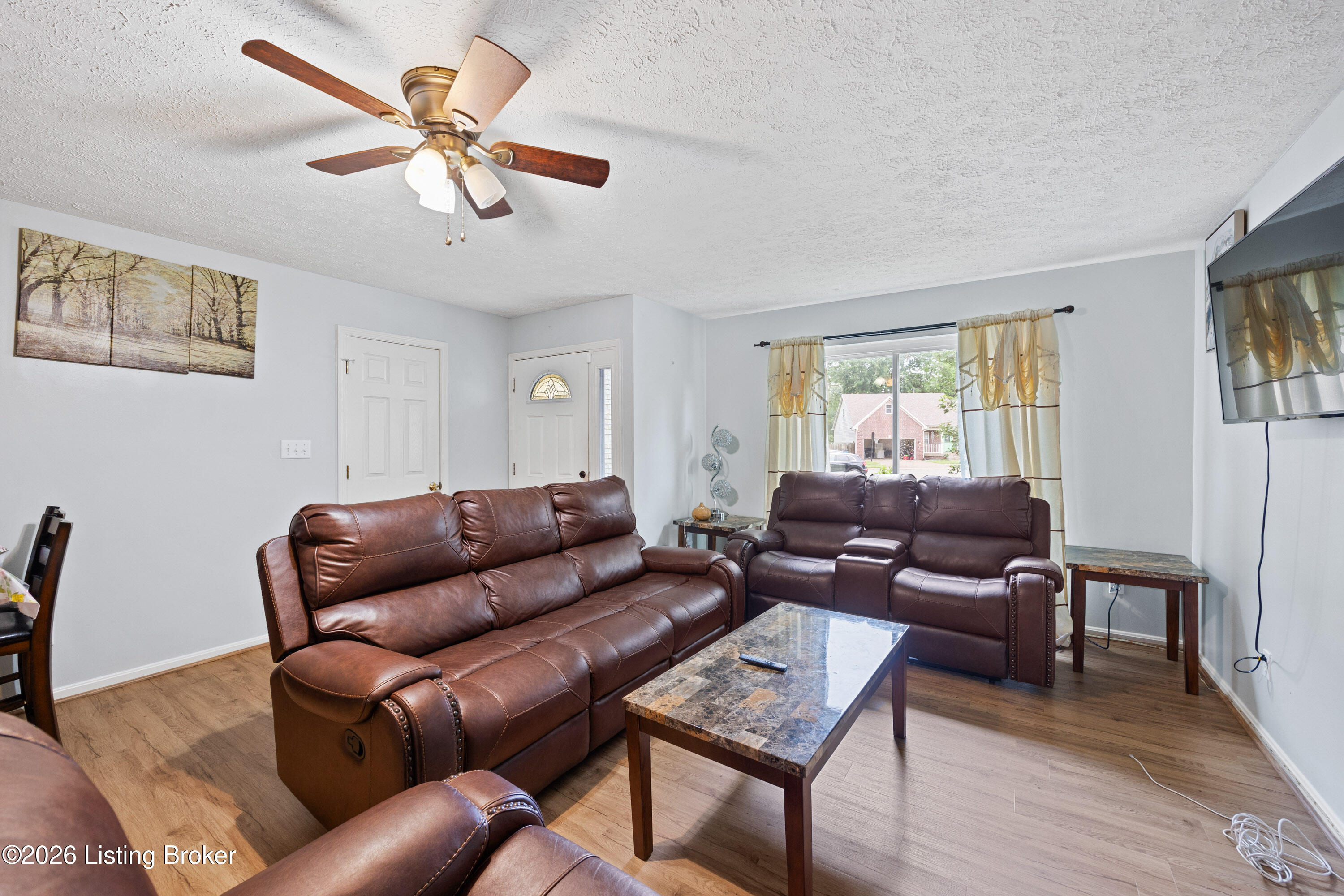 6425 Labor Ln Property Photo 5