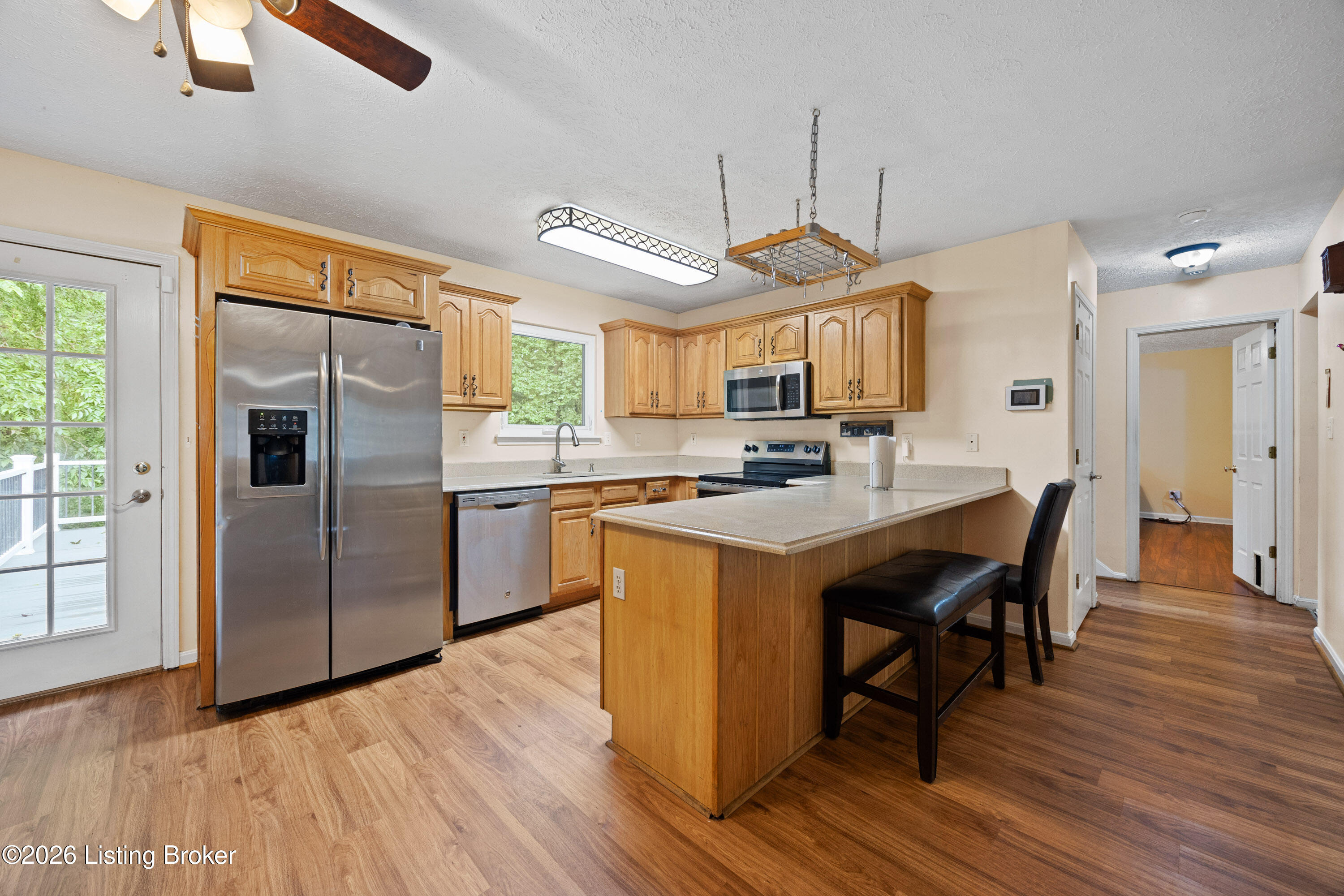 6425 Labor Ln Property Photo 8