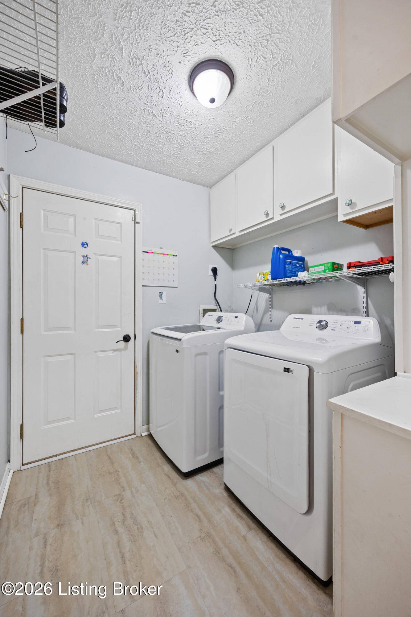 6425 Labor Ln Property Photo 16
