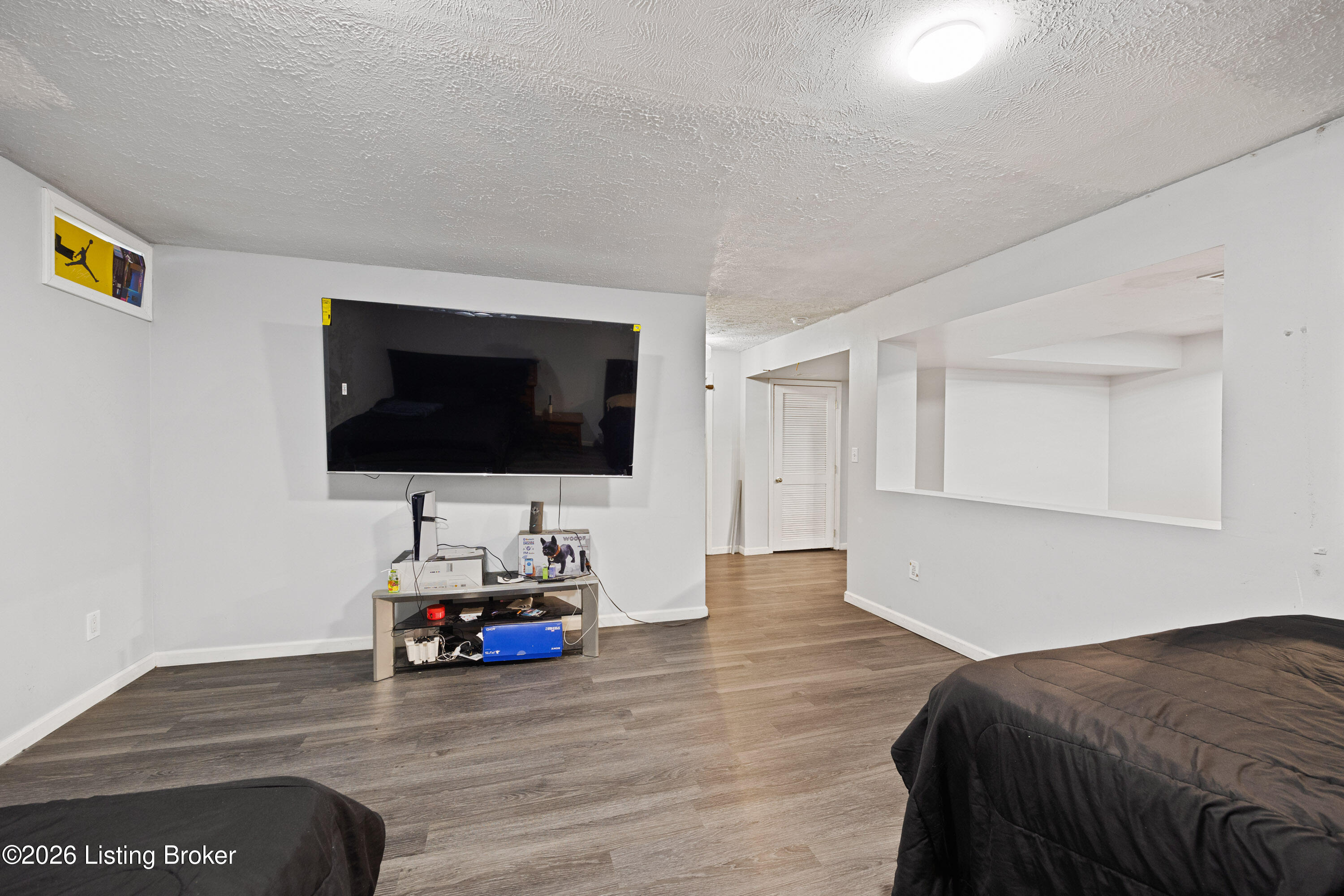 6425 Labor Ln Property Photo 27