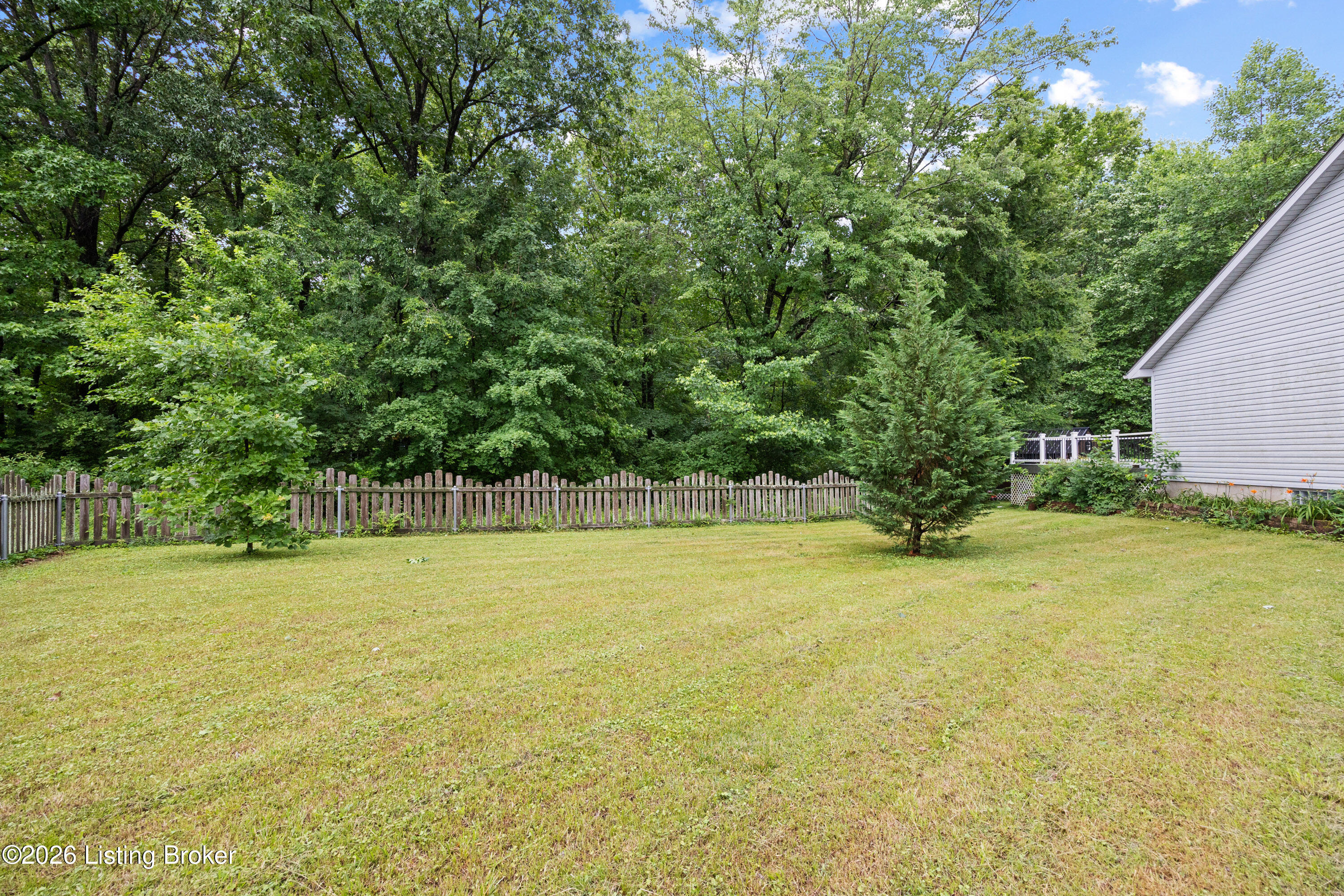 6425 Labor Ln Property Photo 32