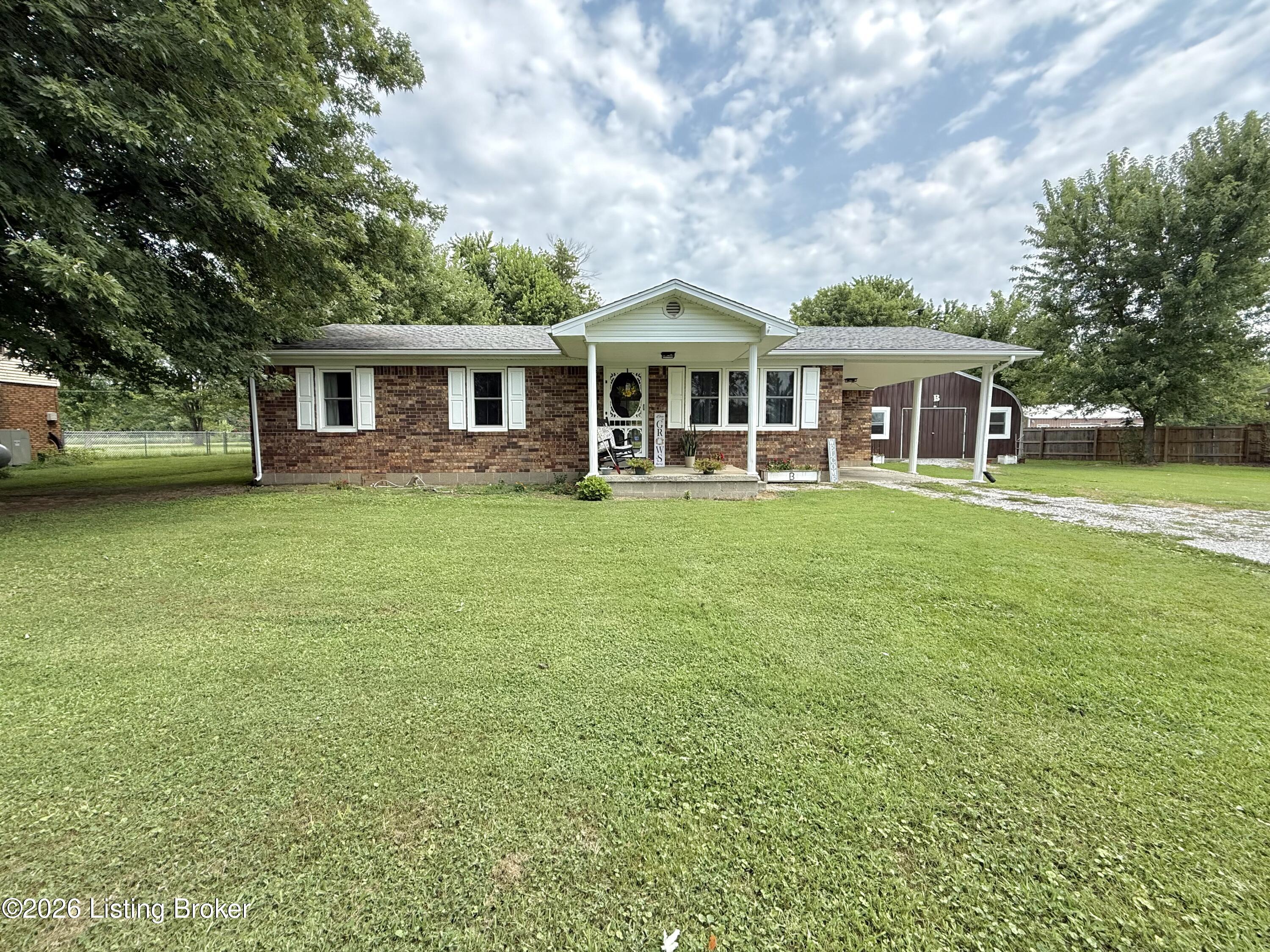 1426 Millerstown Rd Property Photo 1