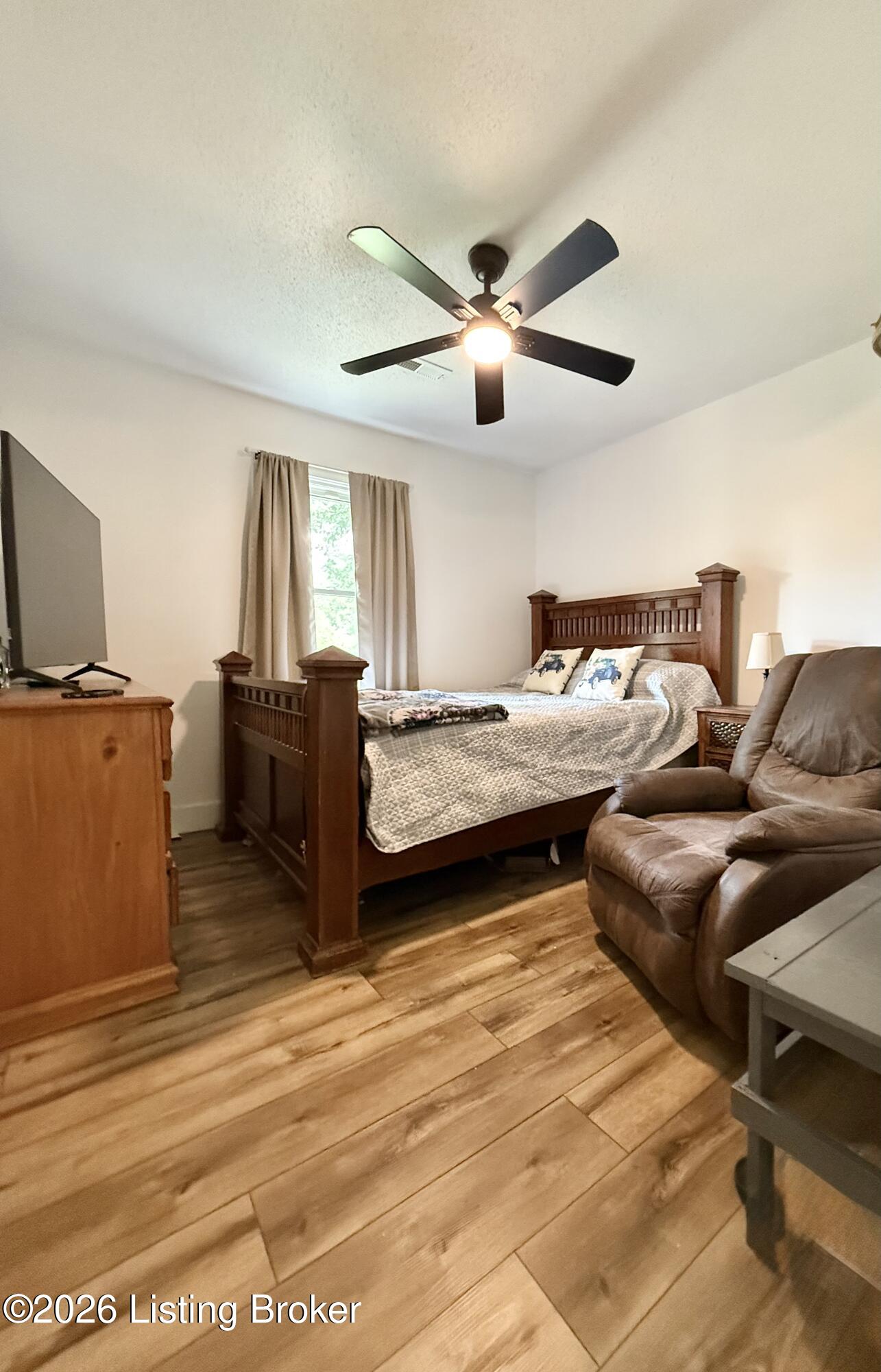 1426 Millerstown Rd Property Photo 23