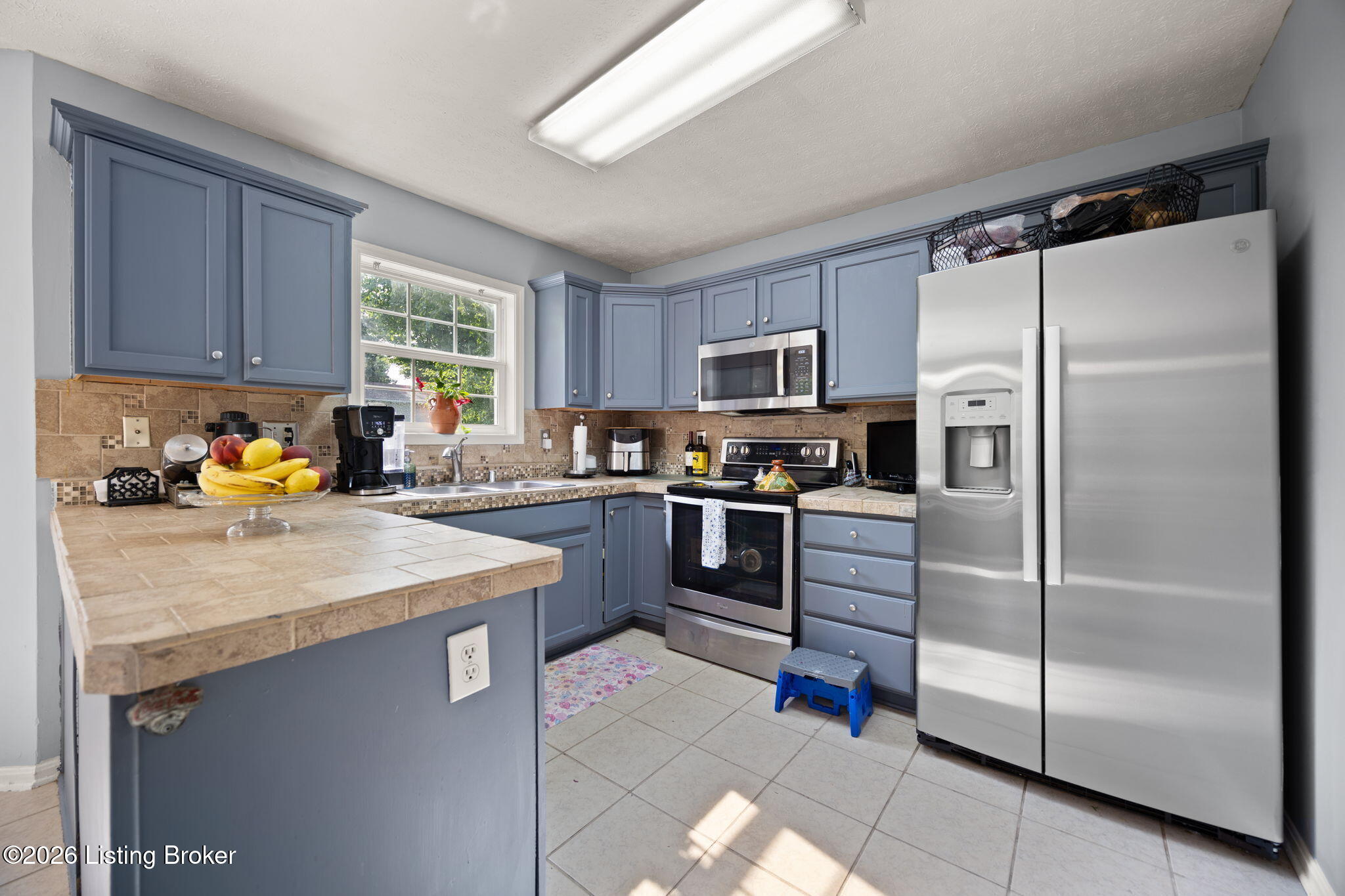 7113 Alma June Way Property Photo 11