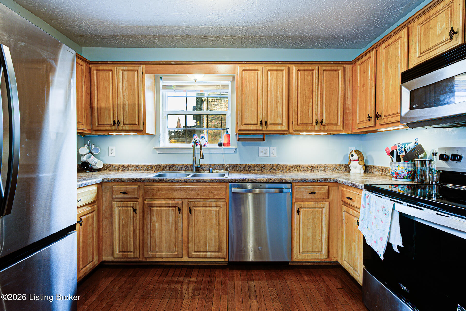 198 Spencer Ln Property Photo 10