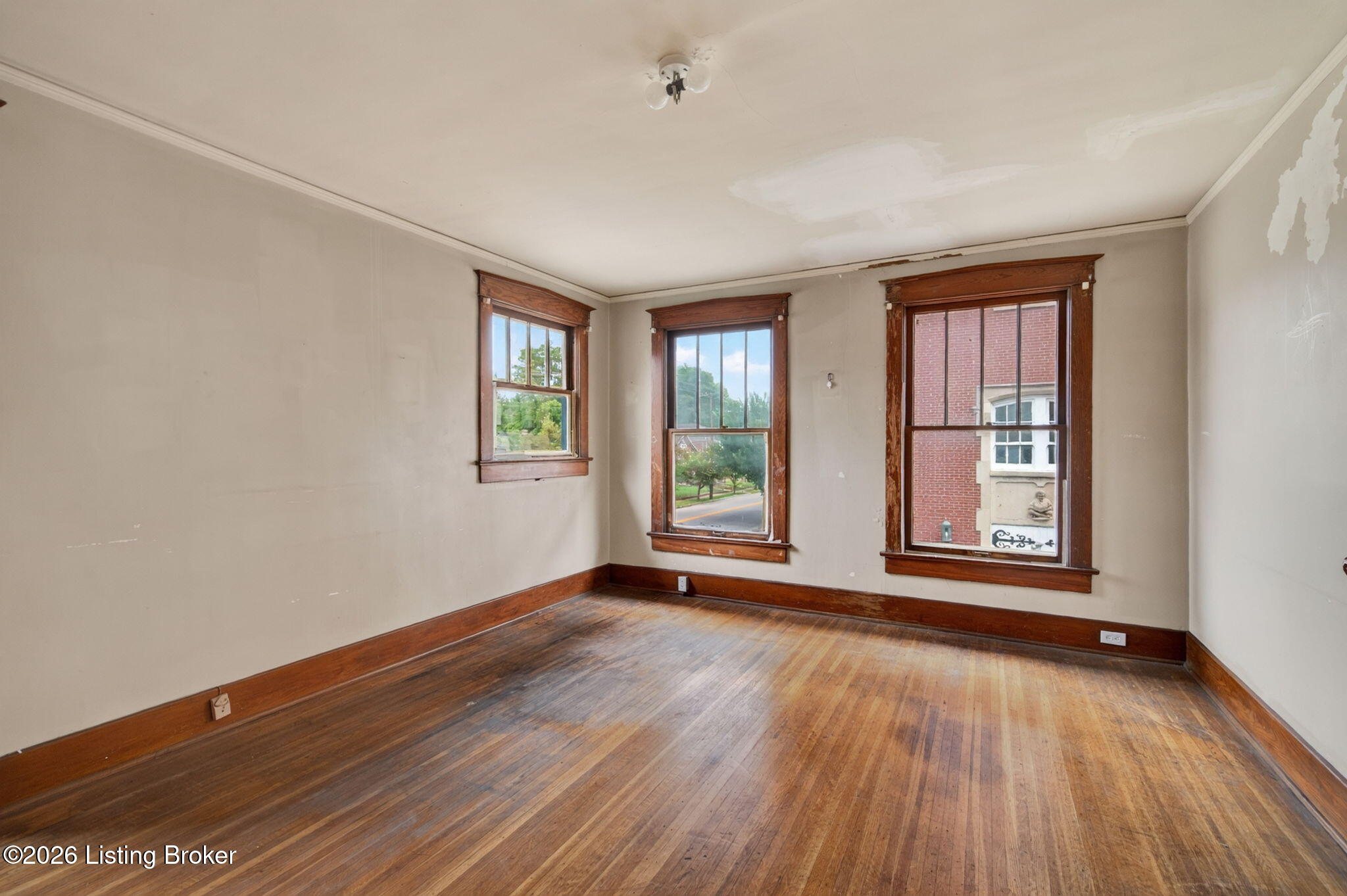3600 W Market St Property Photo 20