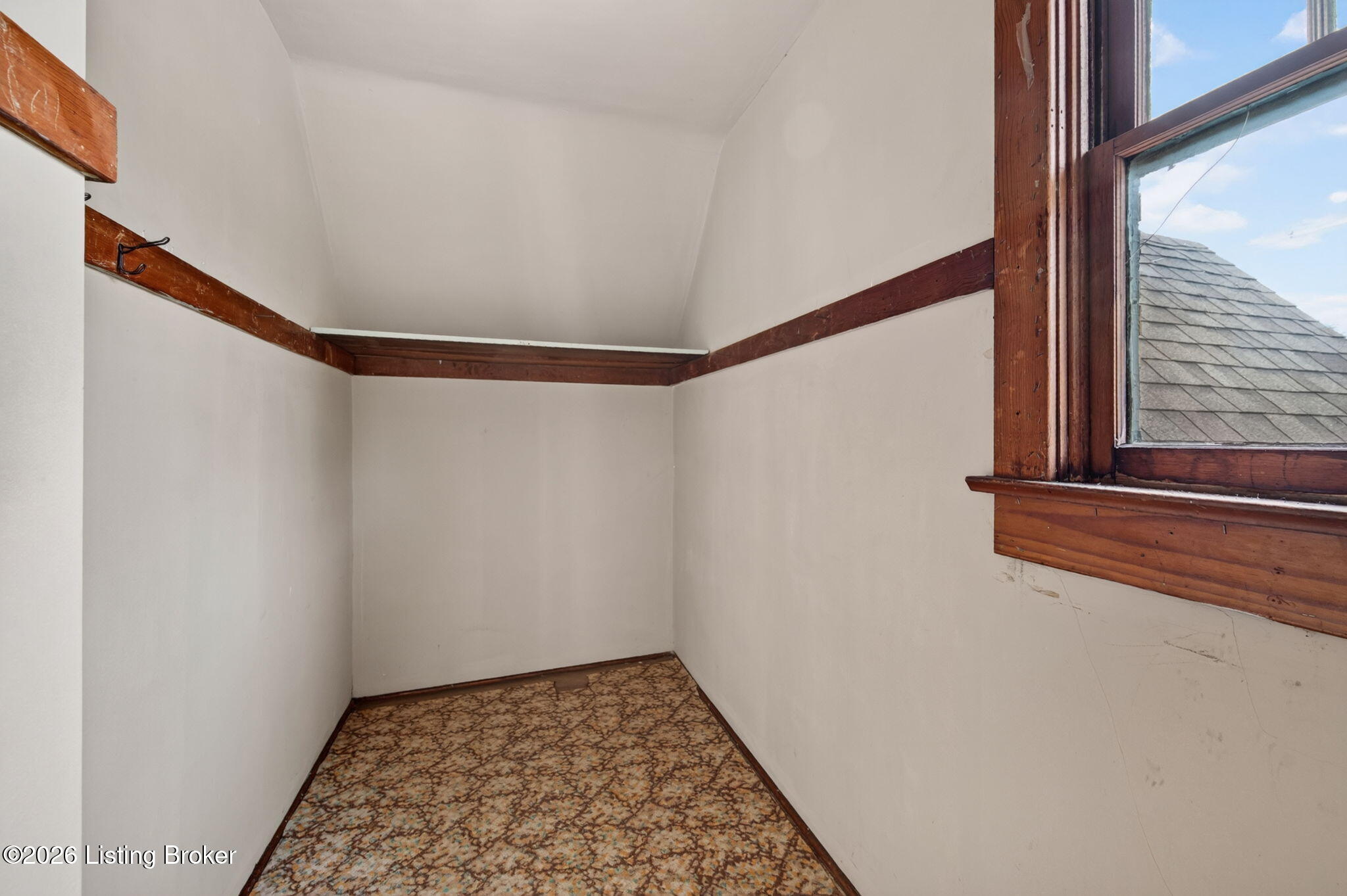 3600 W Market St Property Photo 23