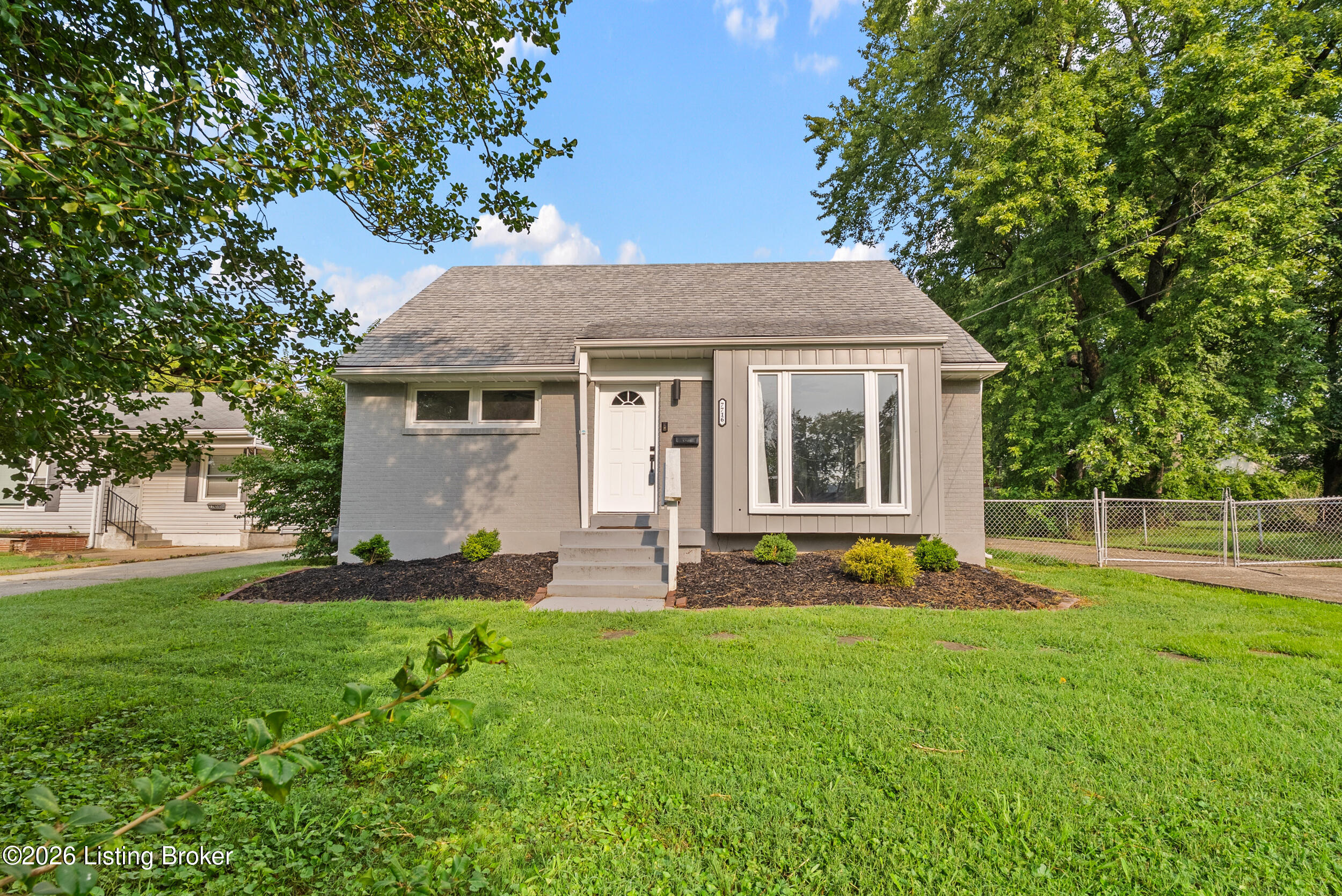 7716 Dingle Dell Rd Property Photo 2