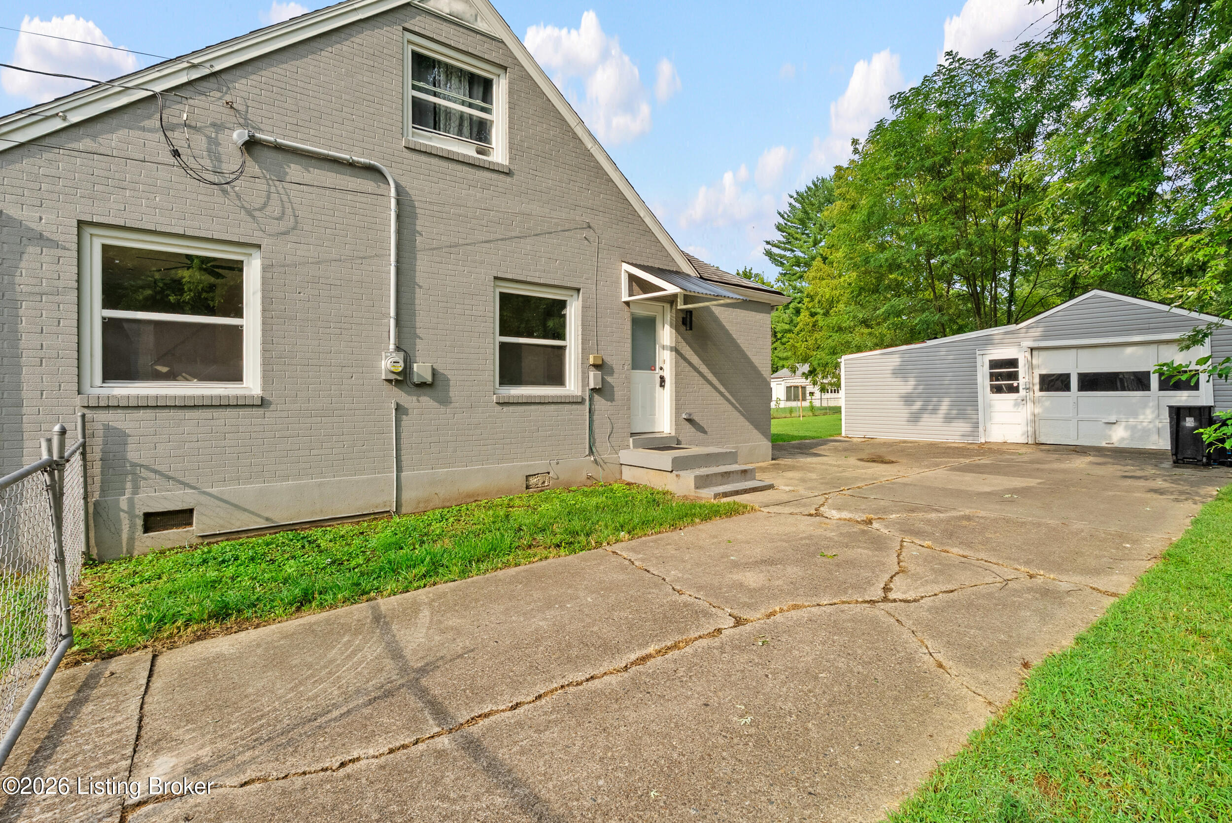 7716 Dingle Dell Rd Property Photo 33