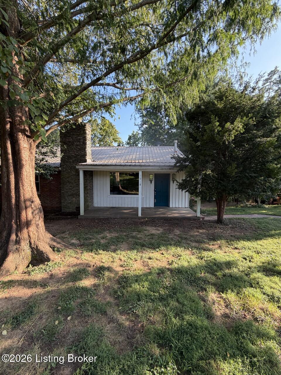 1918 Redleaf Dr Property Photo 1