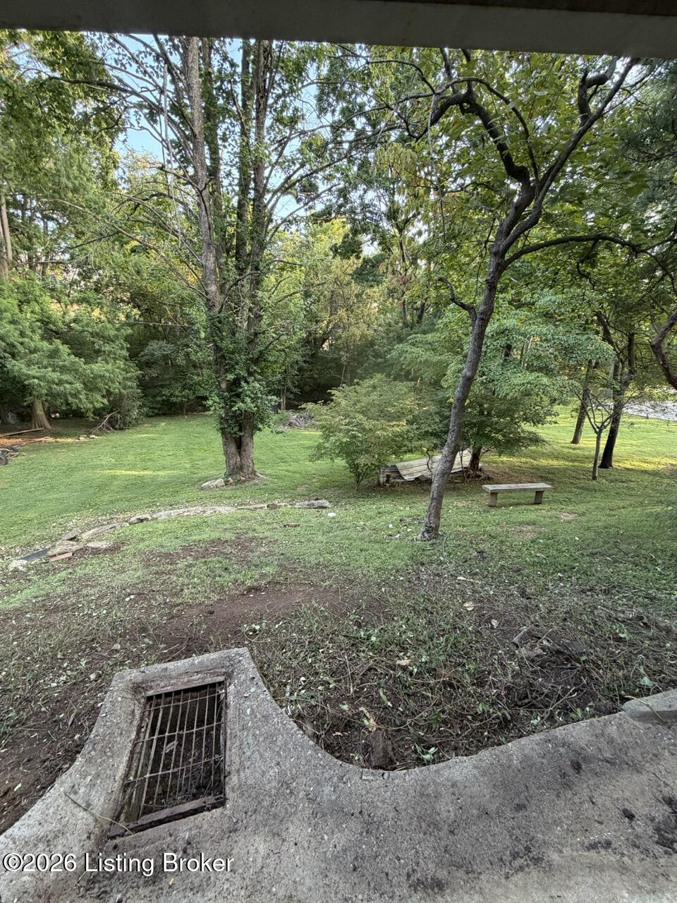 1918 Redleaf Dr Property Photo 31