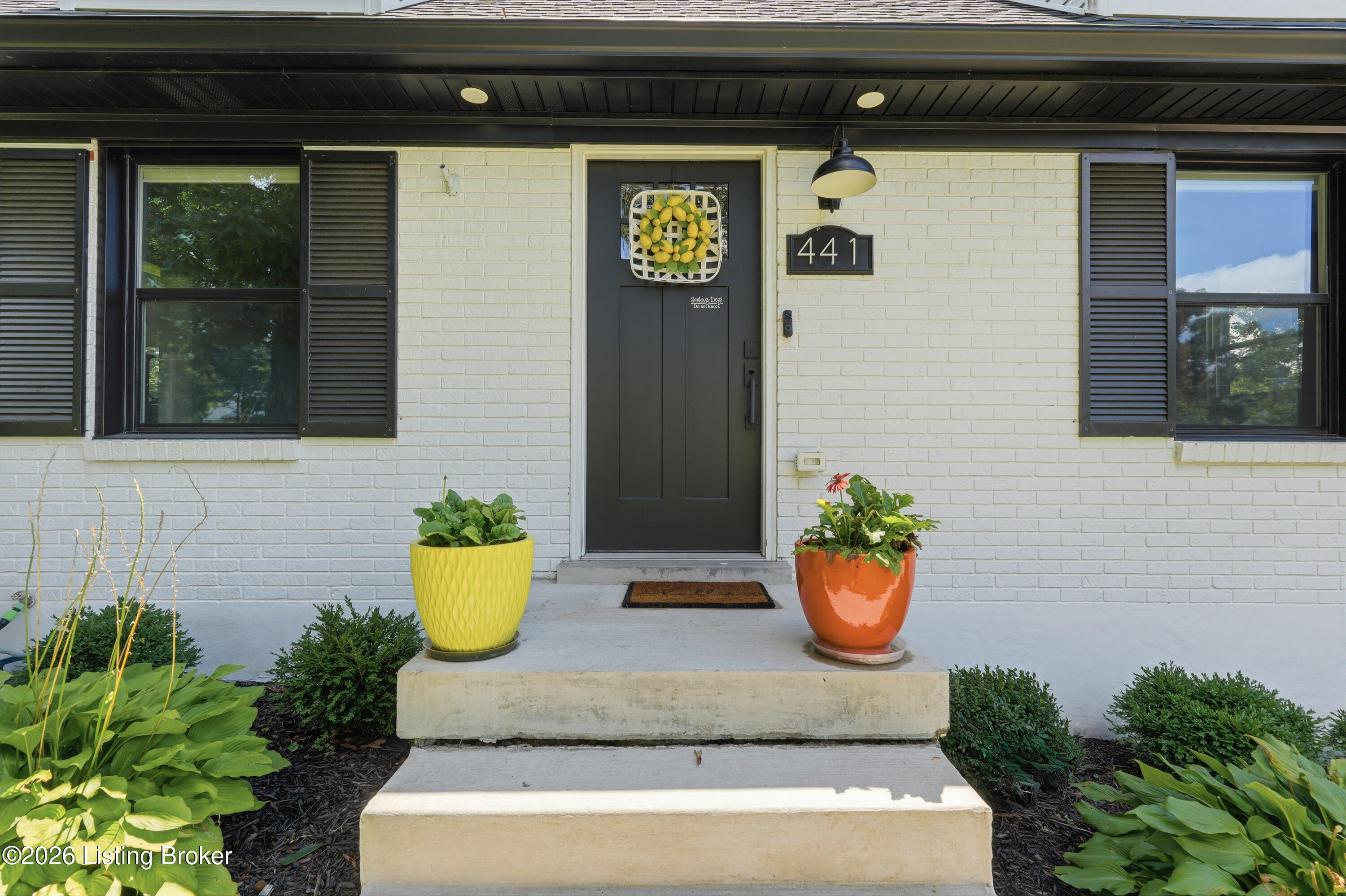441 Oakridge Dr Property Photo 4