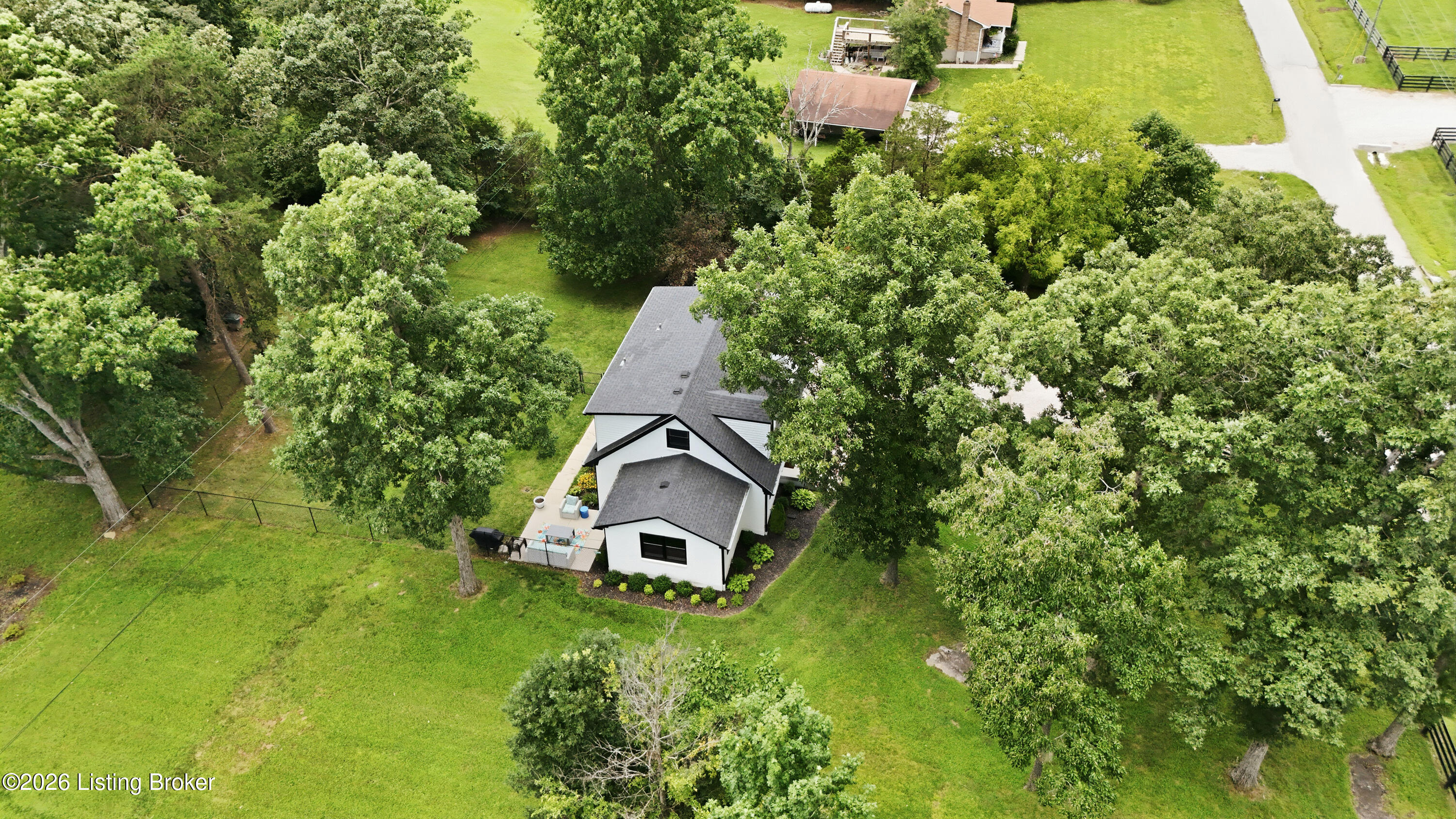 441 Oakridge Dr Property Photo 35