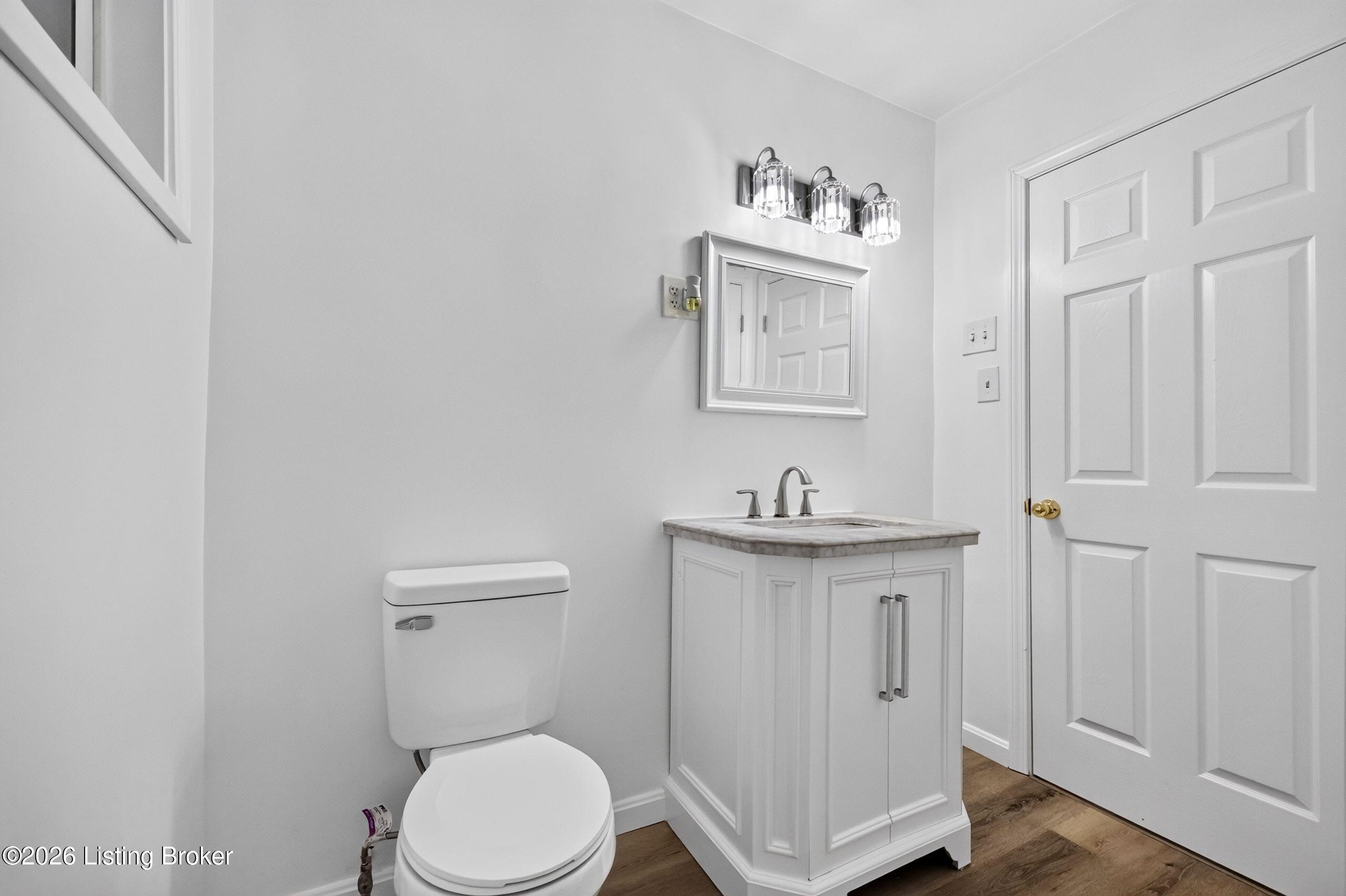 5105 Braidwood Dr Property Photo 12