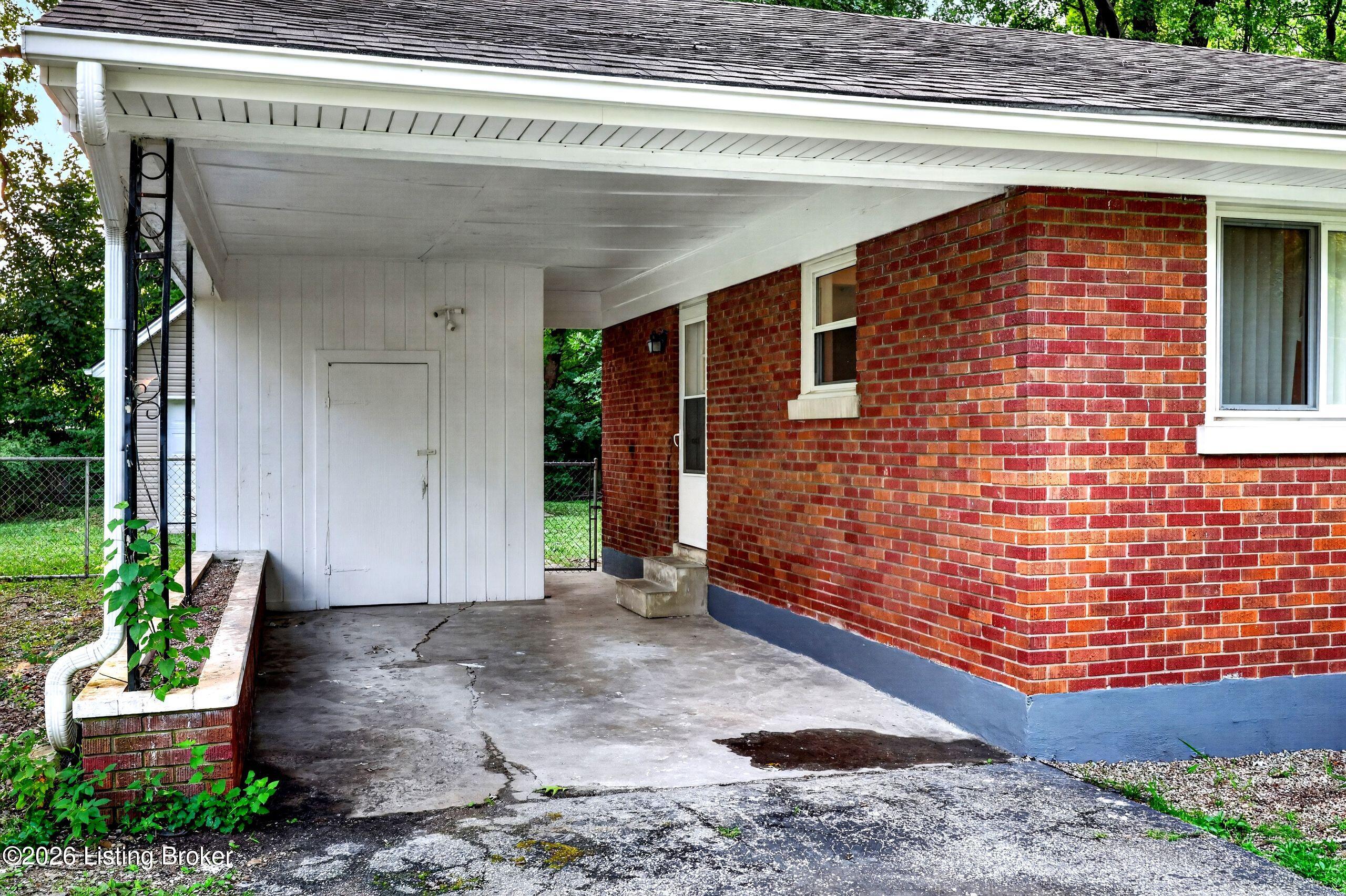 5105 Braidwood Dr Property Photo 28