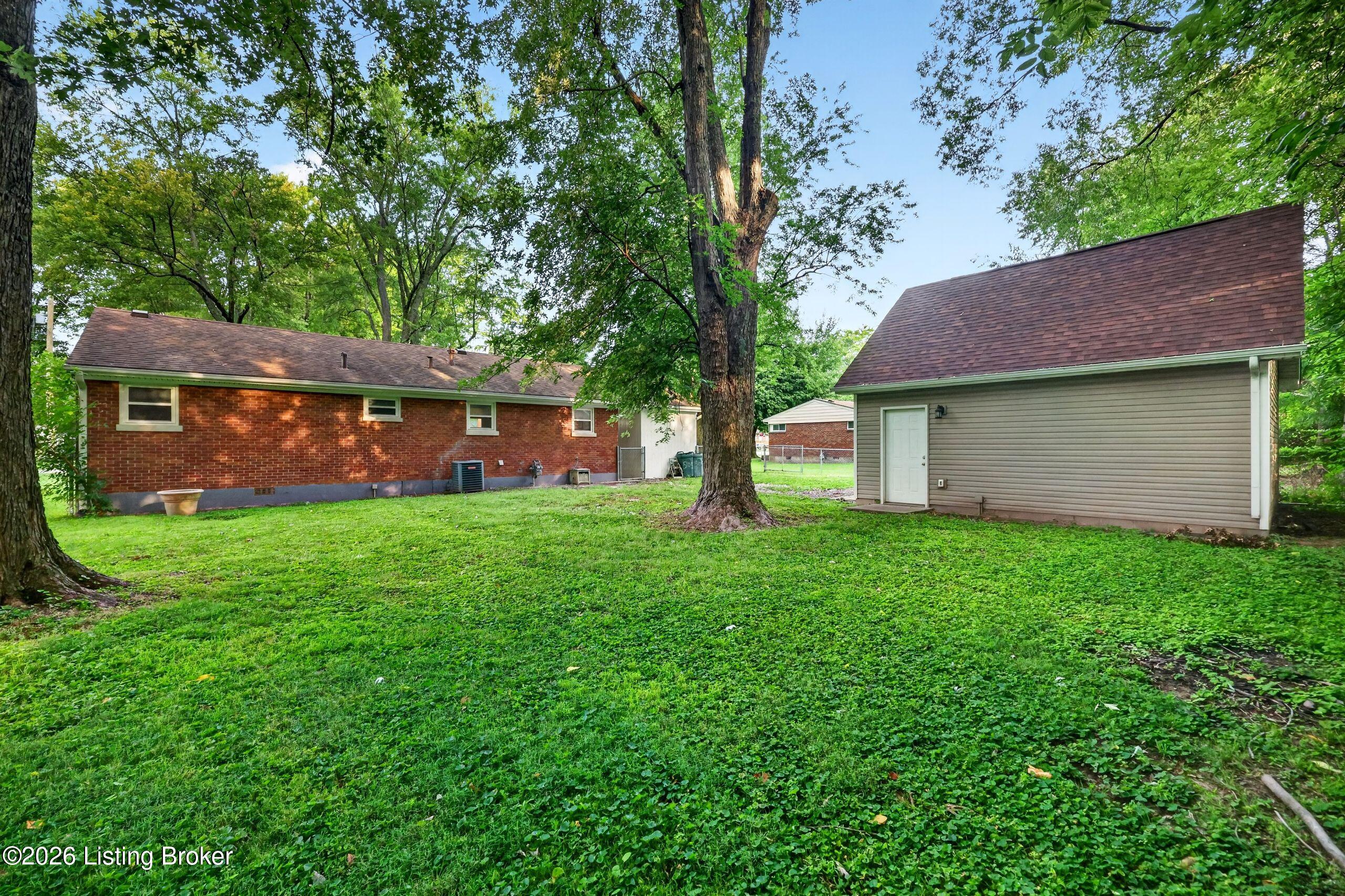5105 Braidwood Dr Property Photo 32