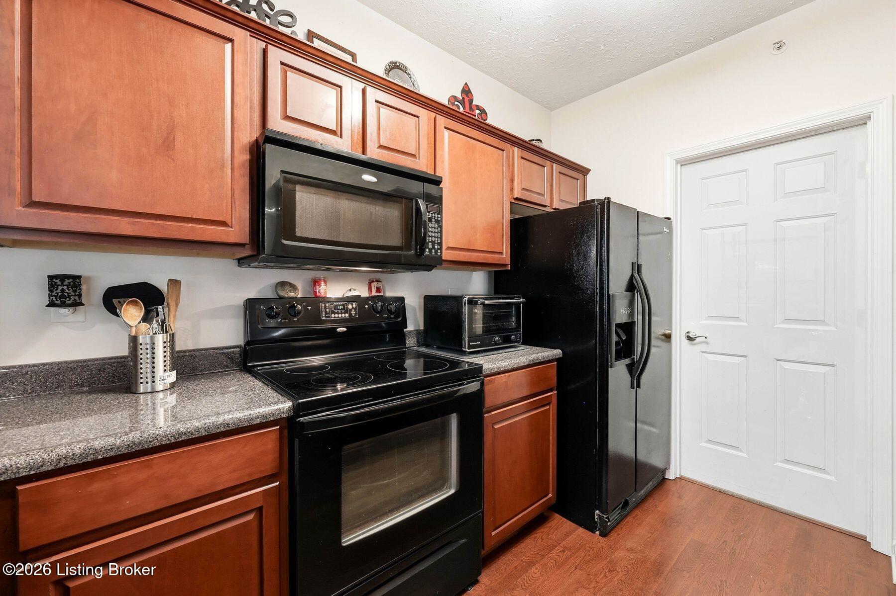 2706 Bradford Commons Dr 202 Property Photo 11