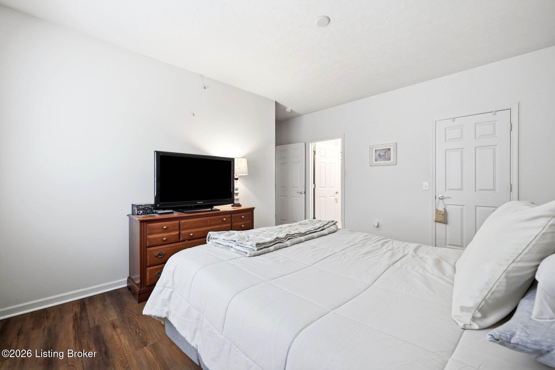 2706 Bradford Commons Dr 202 Property Photo 18