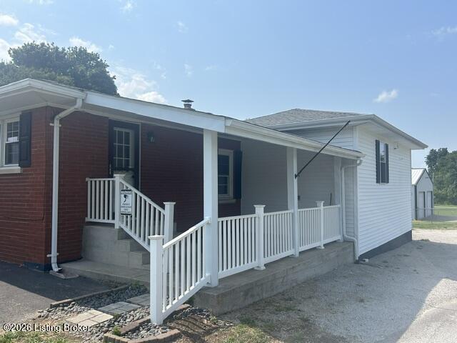 388 Gabe Rd Property Photo 5