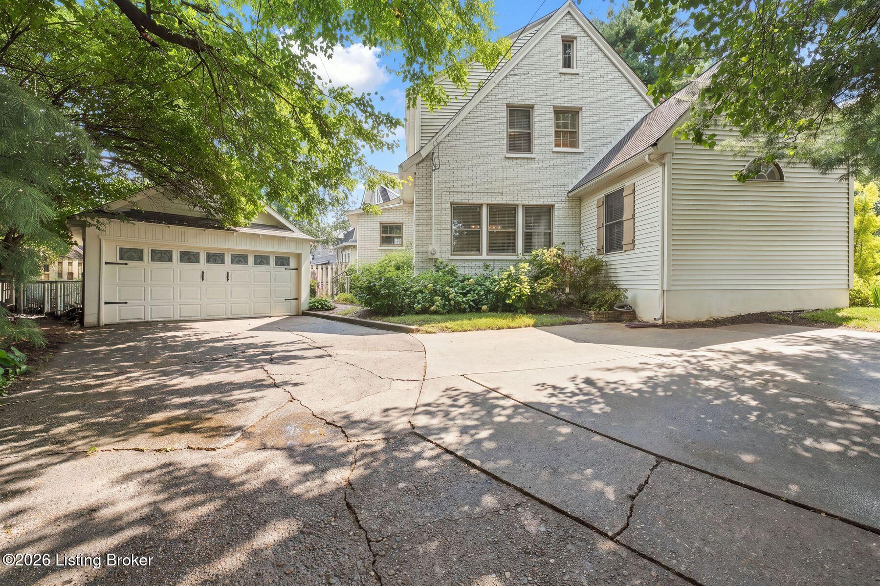 2609 Whittier Ave Property Photo 42