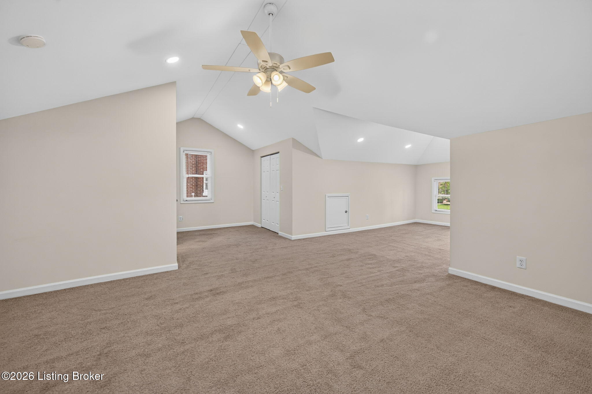 1844 Roanoke Ave Property Photo 25