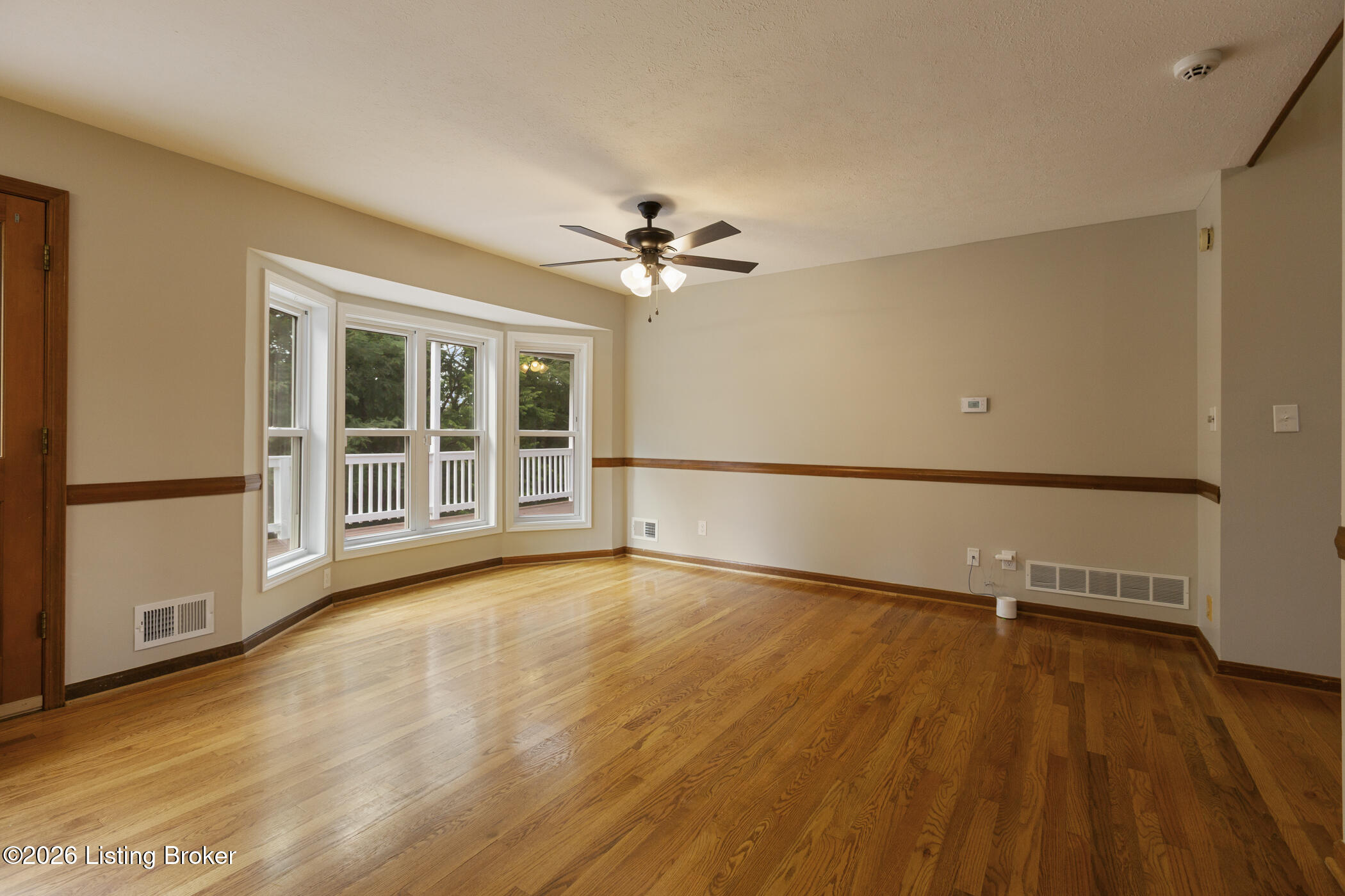 3716 Valley Creek Dr Property Photo 19